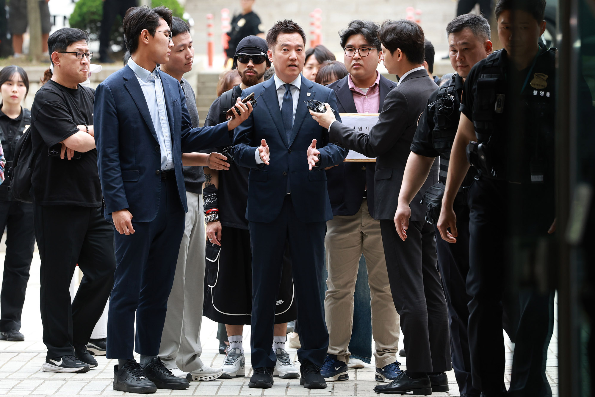 김세의;김세의김수현;김세의김세론;김세의영장실질심사;김세의구속