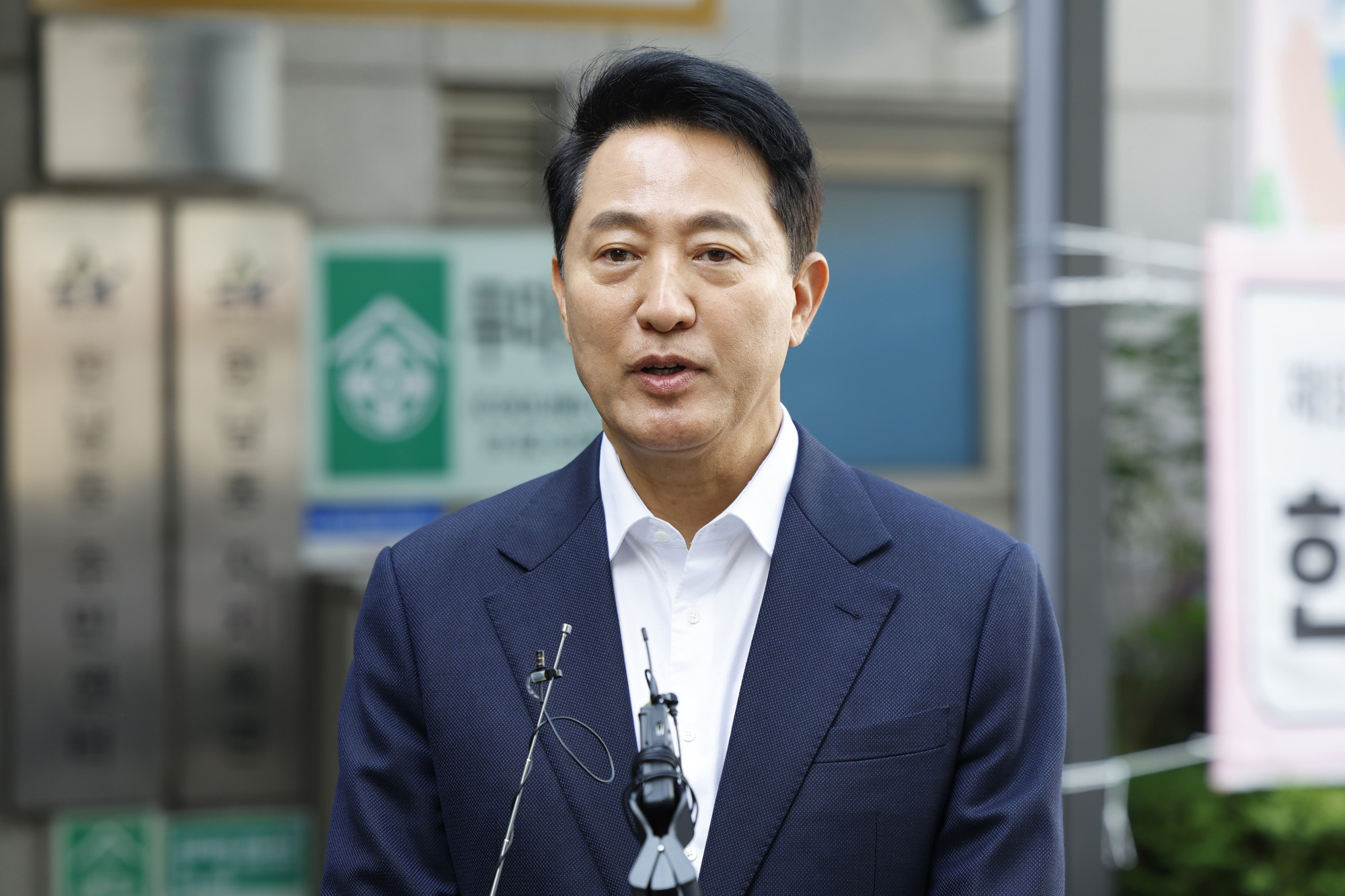 정치;선거;사전투표;오세훈;서울시장후보;한남동주민센터사전투표;오세훈부부