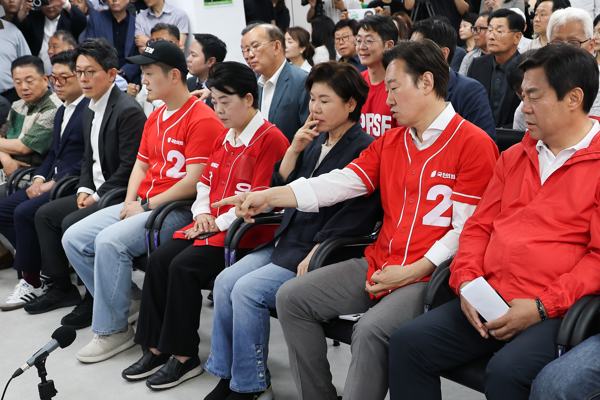 오세훈;후보;캠프;전국동시지방선거;방송3사;출구조사