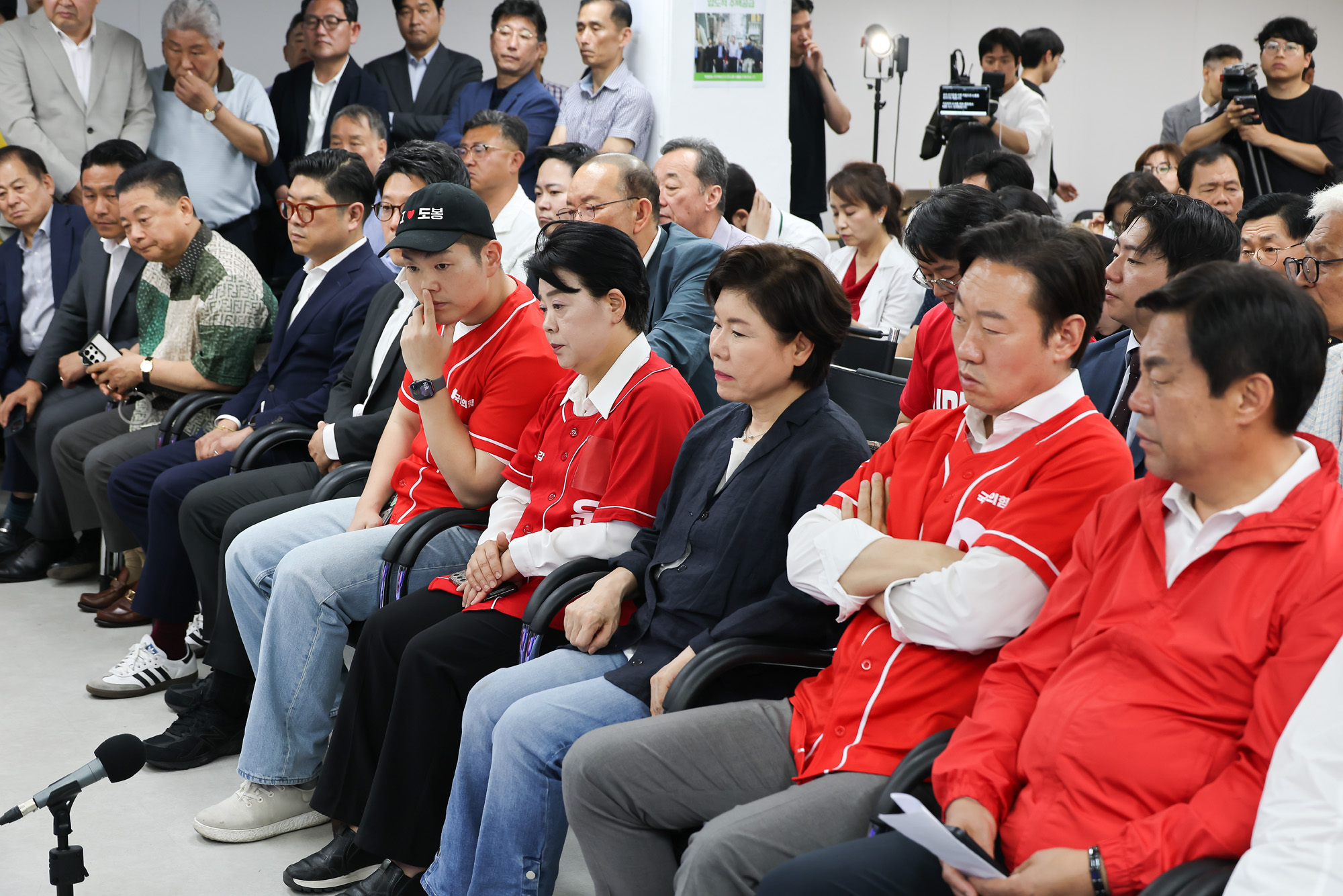 오세훈;후보;캠프;전국동시지방선거;방송3사;출구조사
