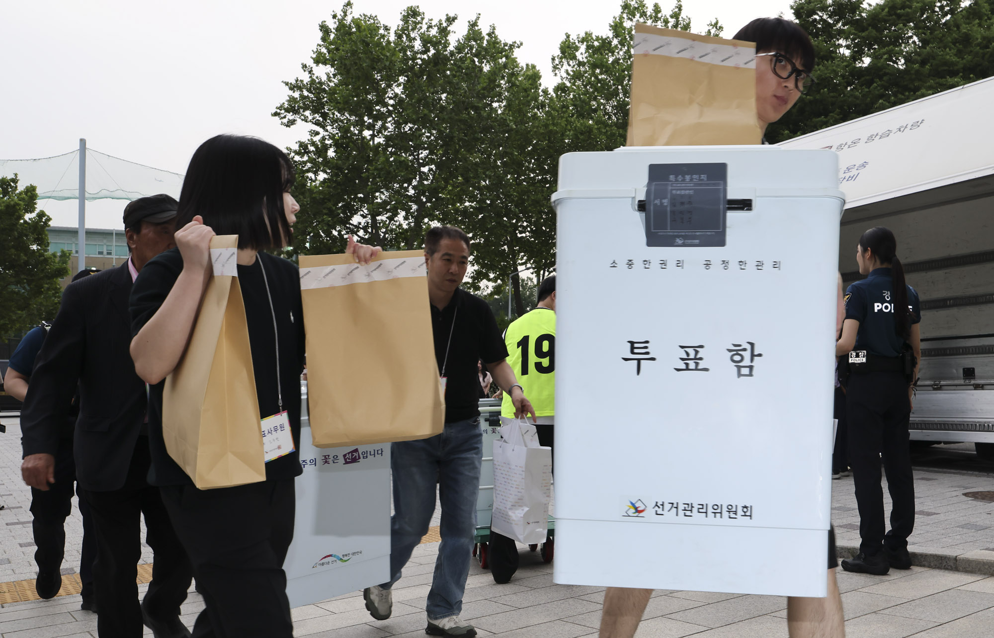 개표소;투표용지;수검표