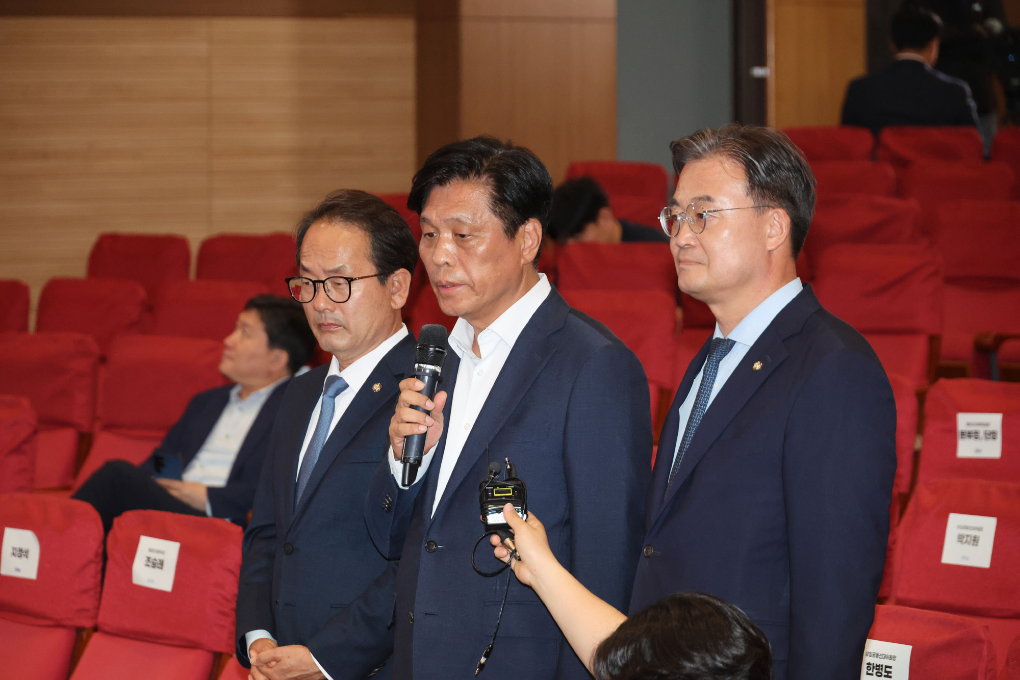 정치;정당;더불어민주당;지방선거;개표;상황실