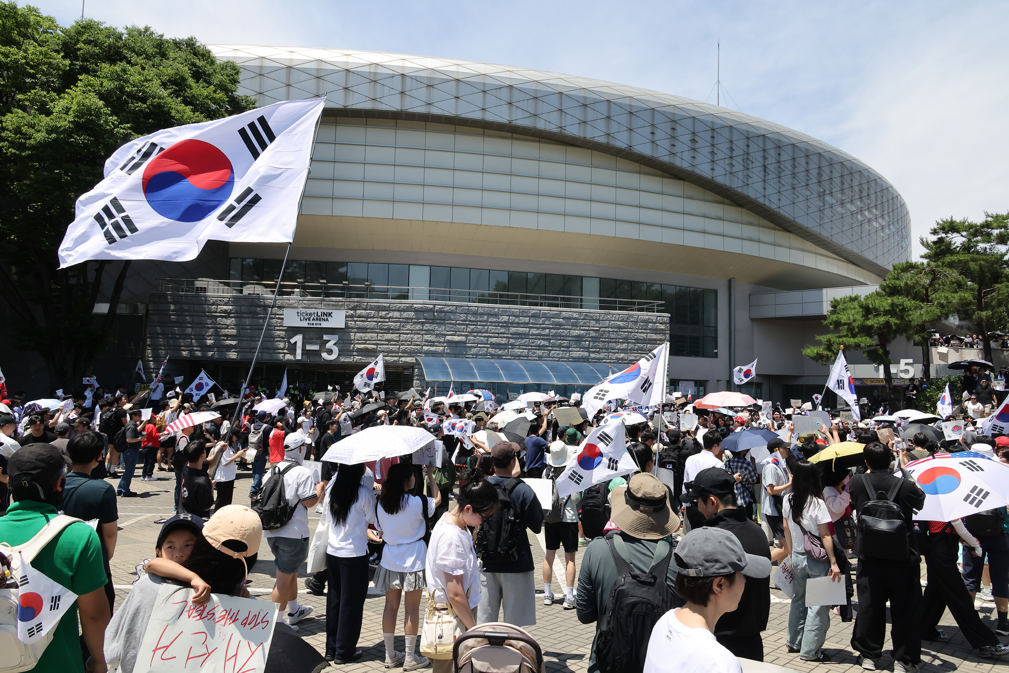 올림픽 공원;개표소;시위;투표용지;재투표;재선거;부정선거