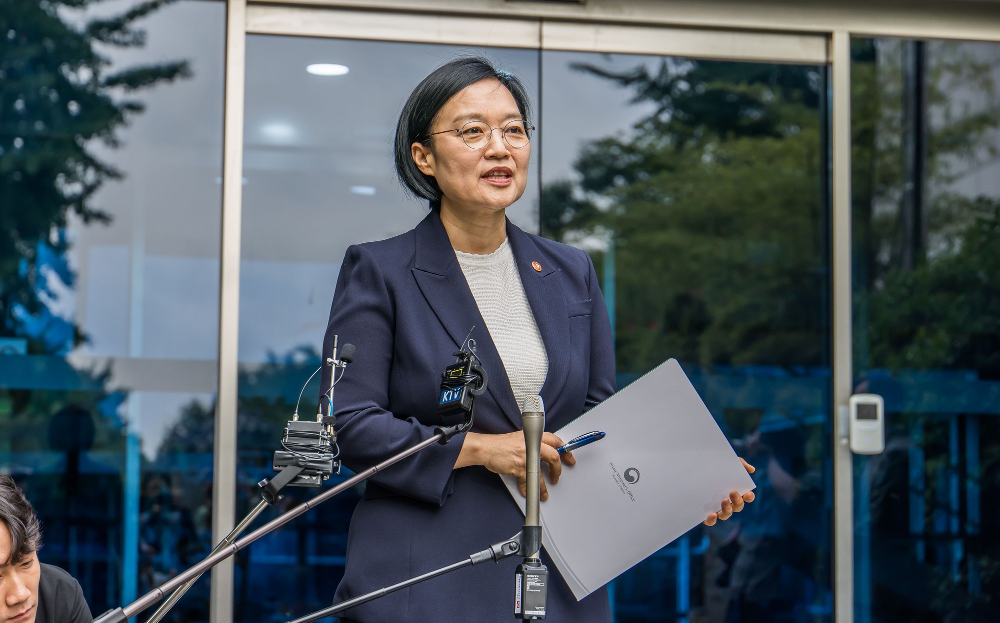 정치;행정;인물;이재명정부;국무총리후보자;한성숙;한성숙총리후보;한성숙국무총리후보자첫출근;금융감독원연수원