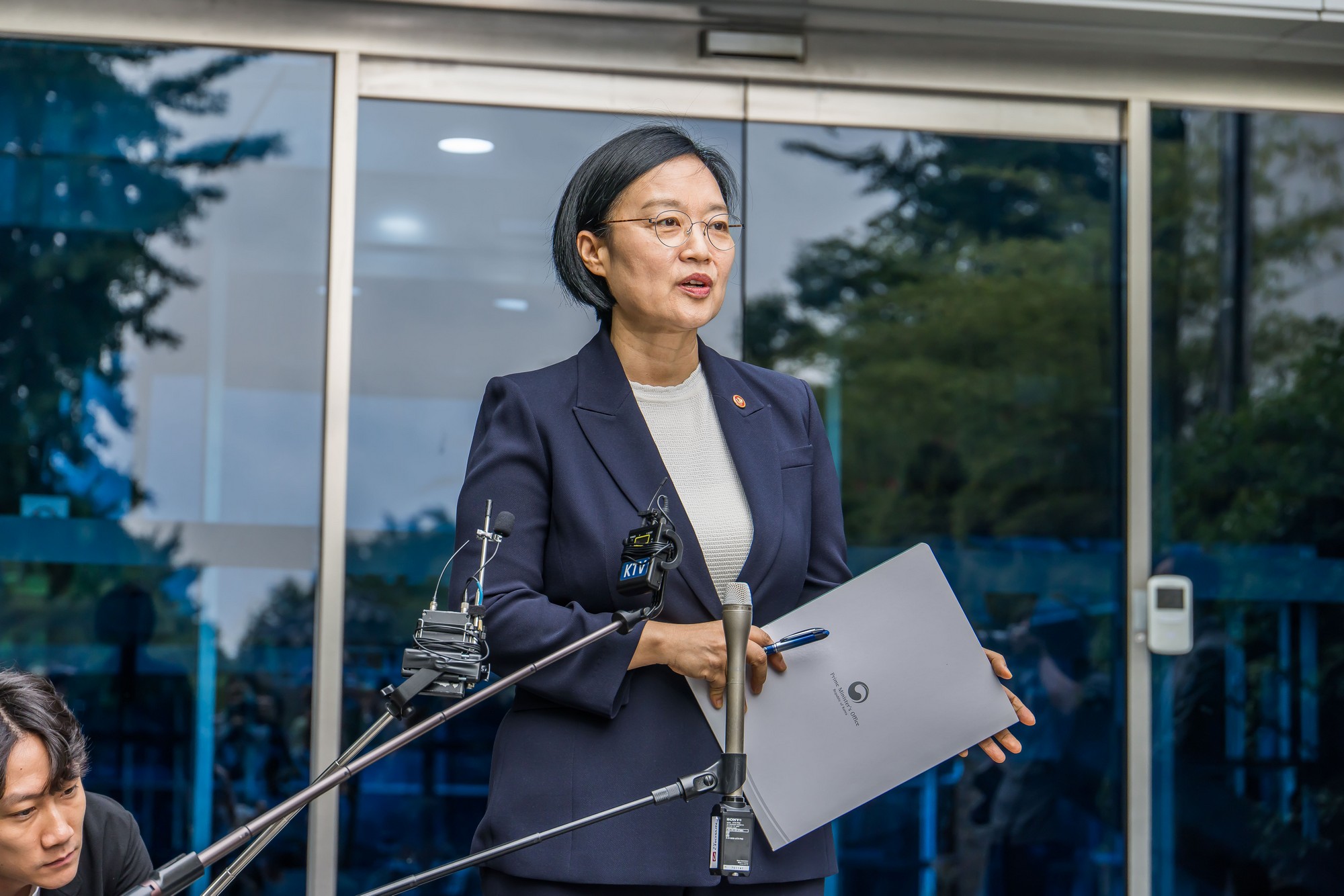 정치;행정;인물;이재명정부;국무총리후보자;한성숙;한성숙총리후보;한성숙국무총리후보자첫출근;금융감독원연수원