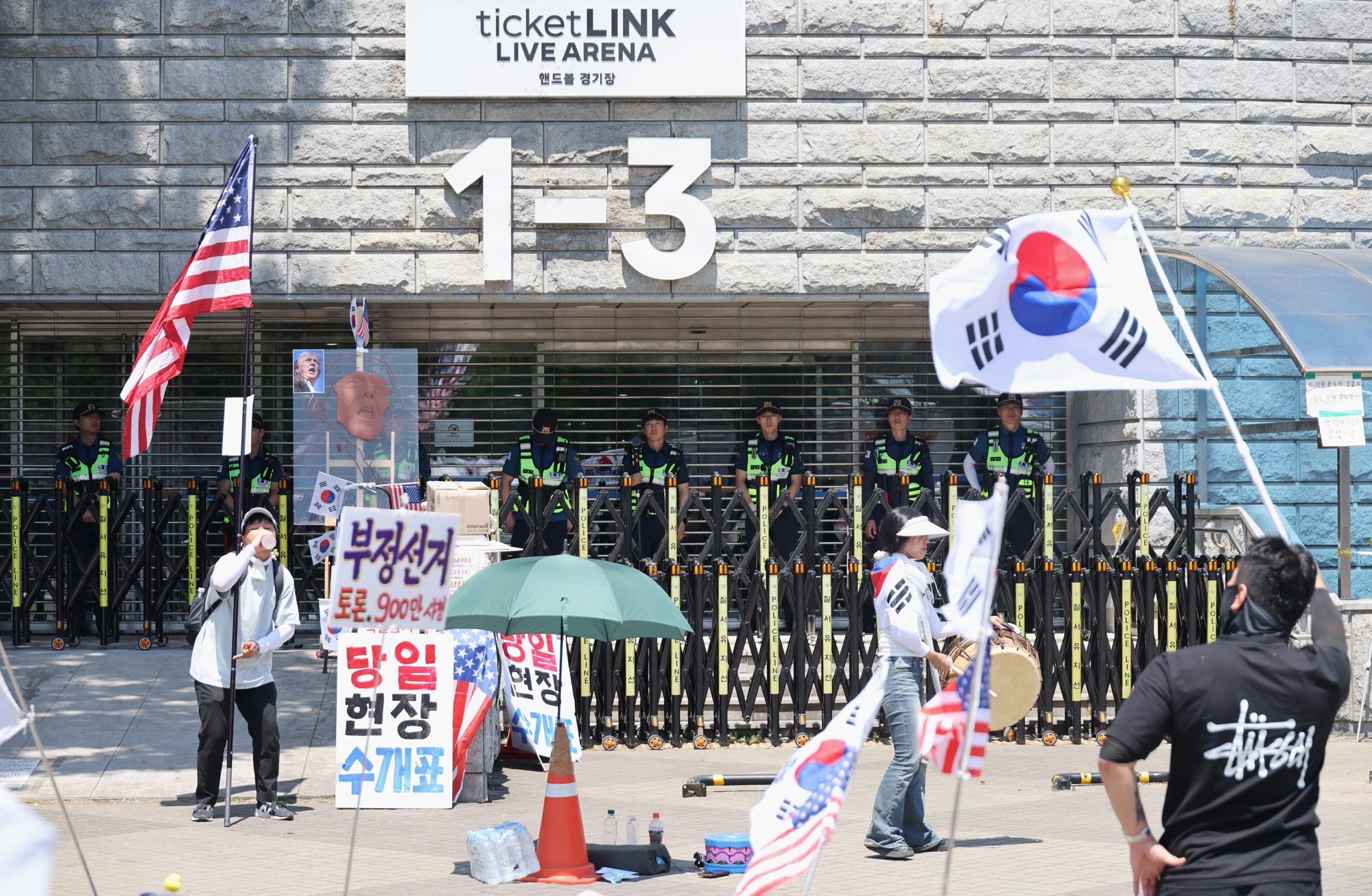 정치;사회;선관위;투표용지부족;올림픽공원시위;핸드볼경기장;부정선거재선거