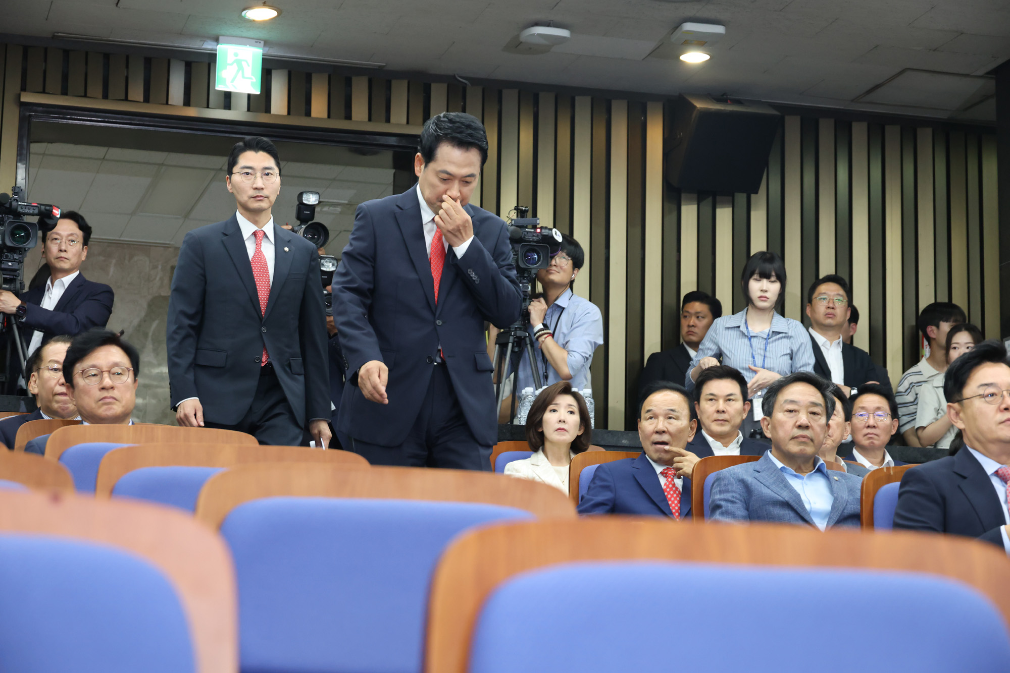 정치;국회;국민의힘 의원총회;장동혁