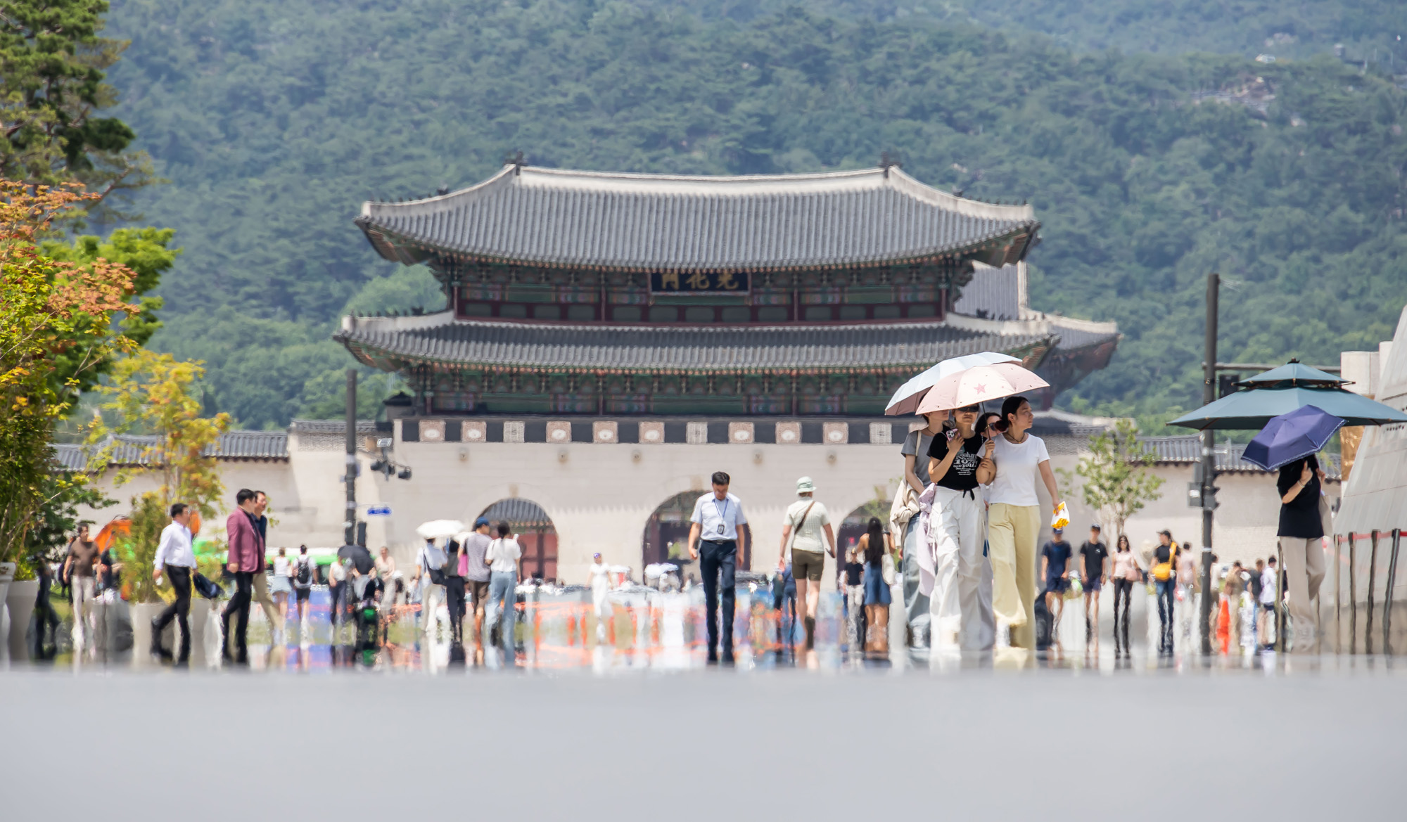 사회;세태;날씨스케치;더위스케치;폭염스케치;여름스케치;무더위;광화문광장;바닥분수