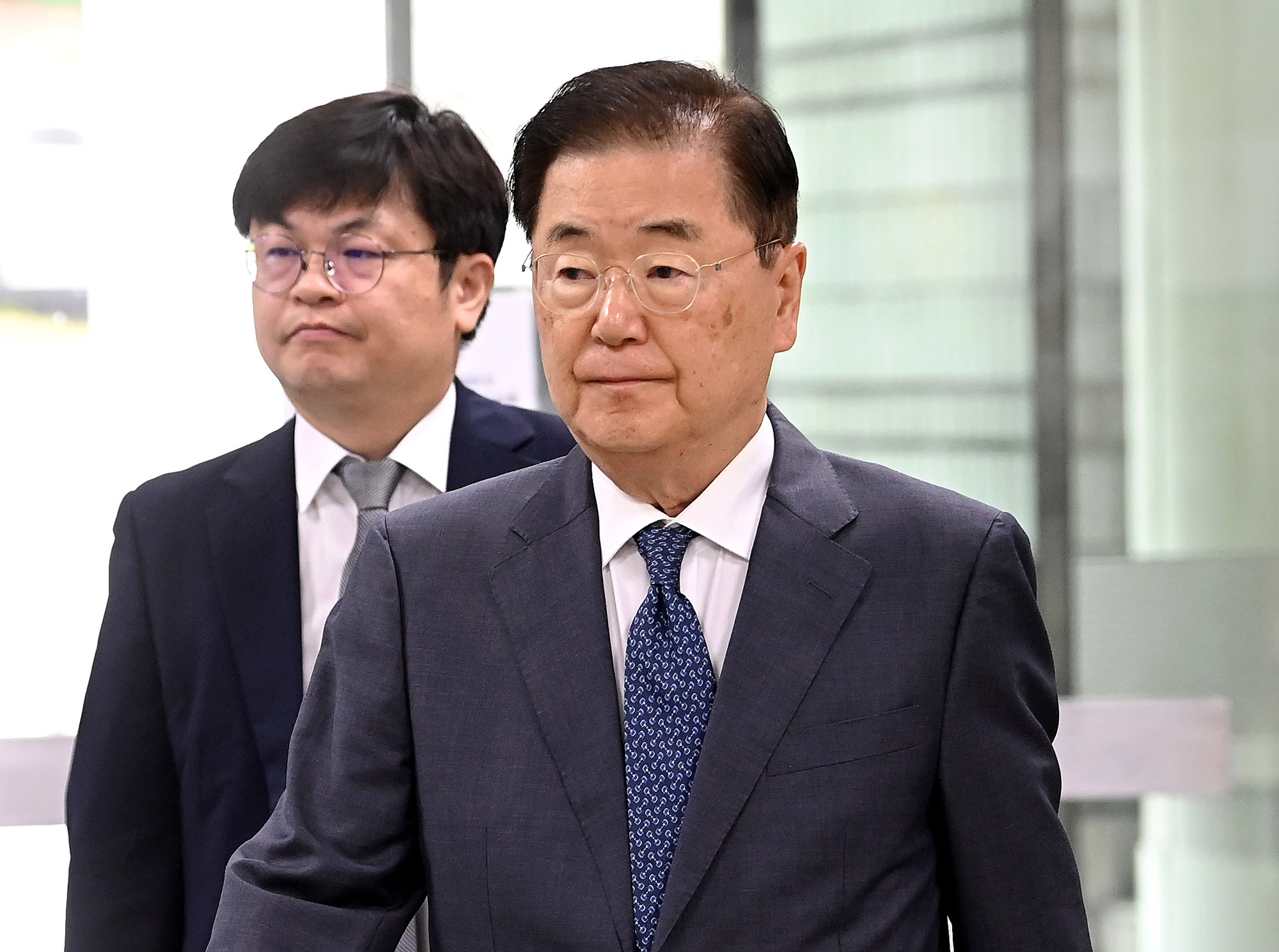 정의용;정경두;법원;재판