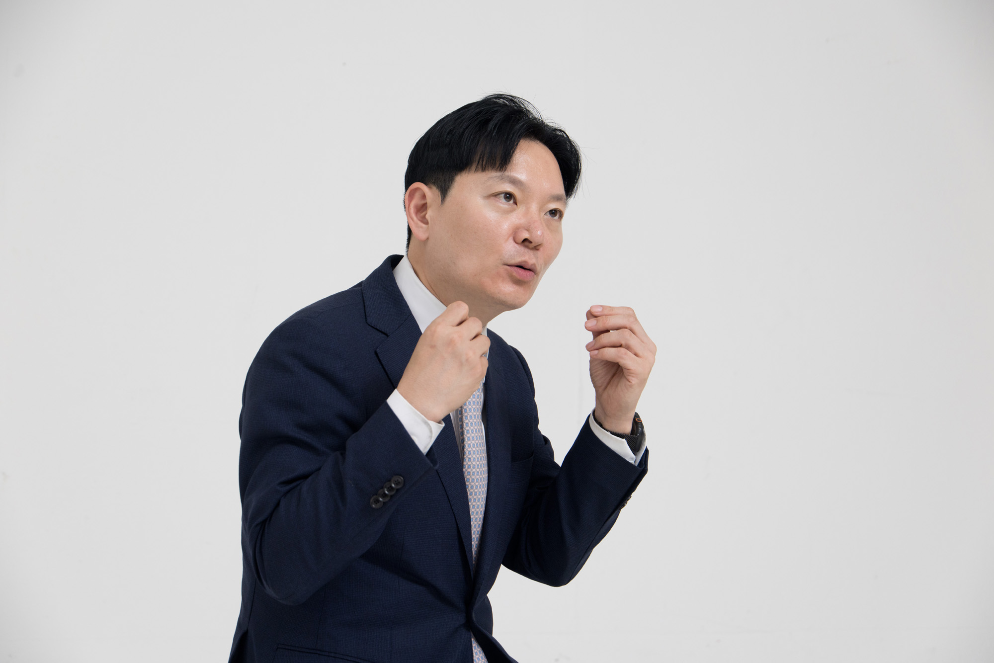 정치;인물;박상영;검사