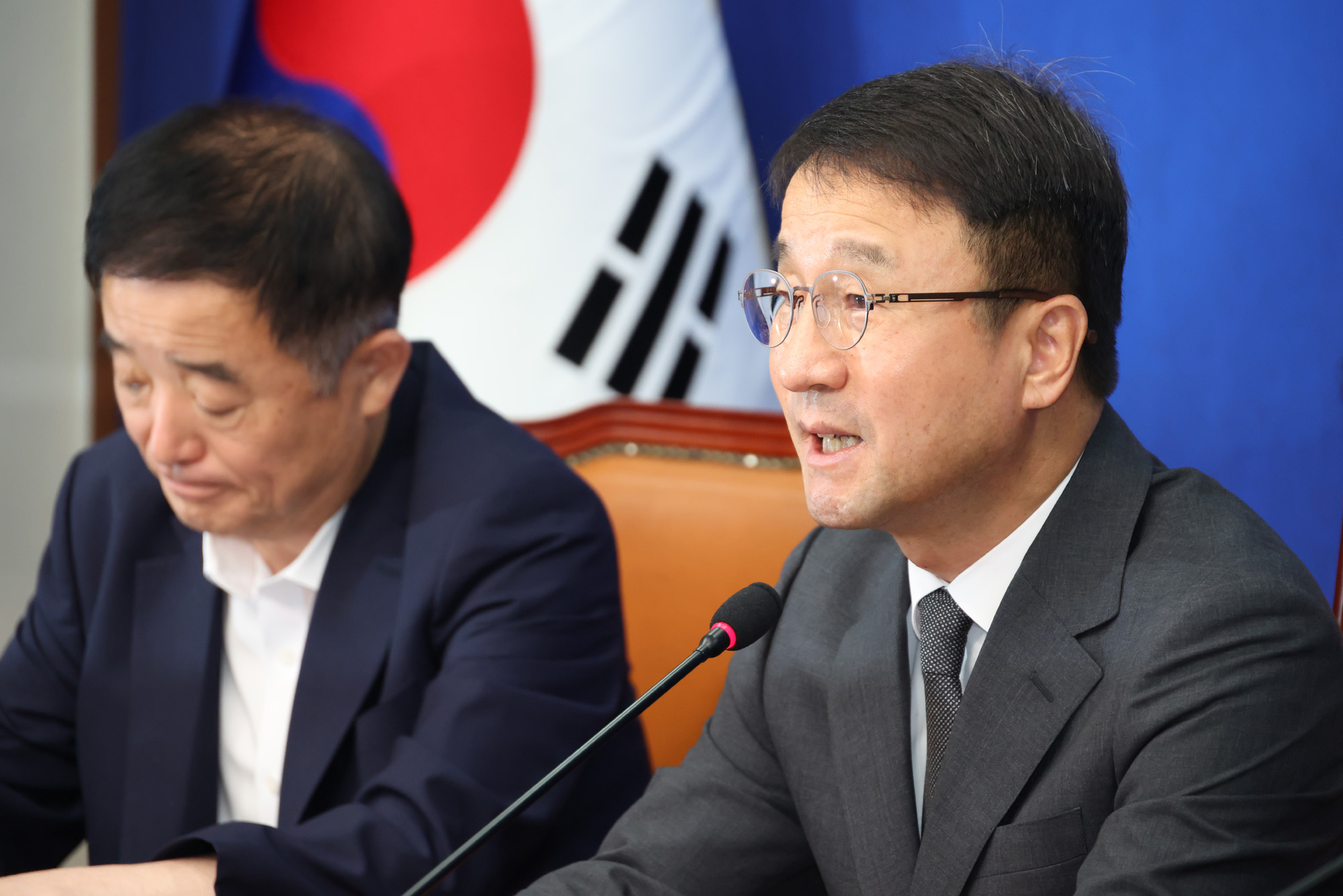 정치;국회;더불어민주당 최고위원회의;한병도