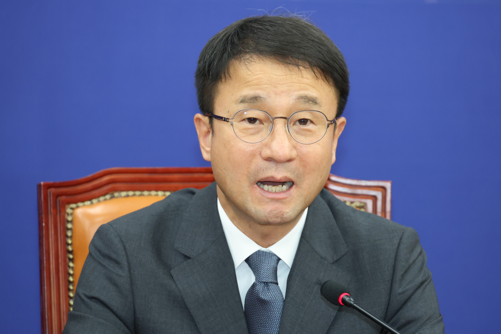 정치;국회;더불어민주당 원내대책회의;한병도