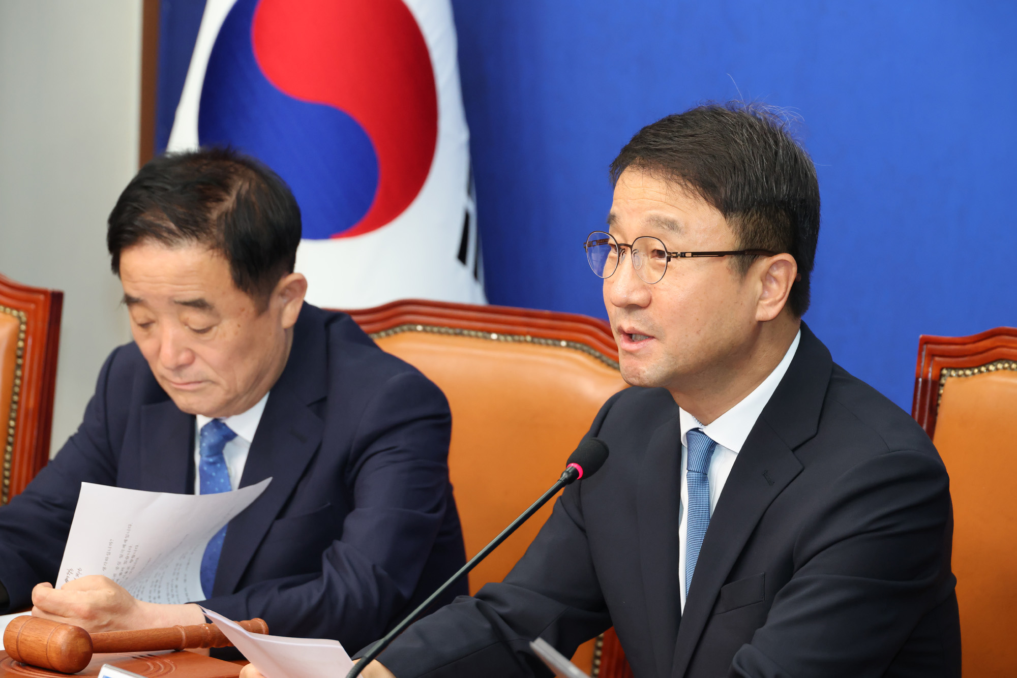 정치;국회;더불어민주당 최고위원회의;한병도