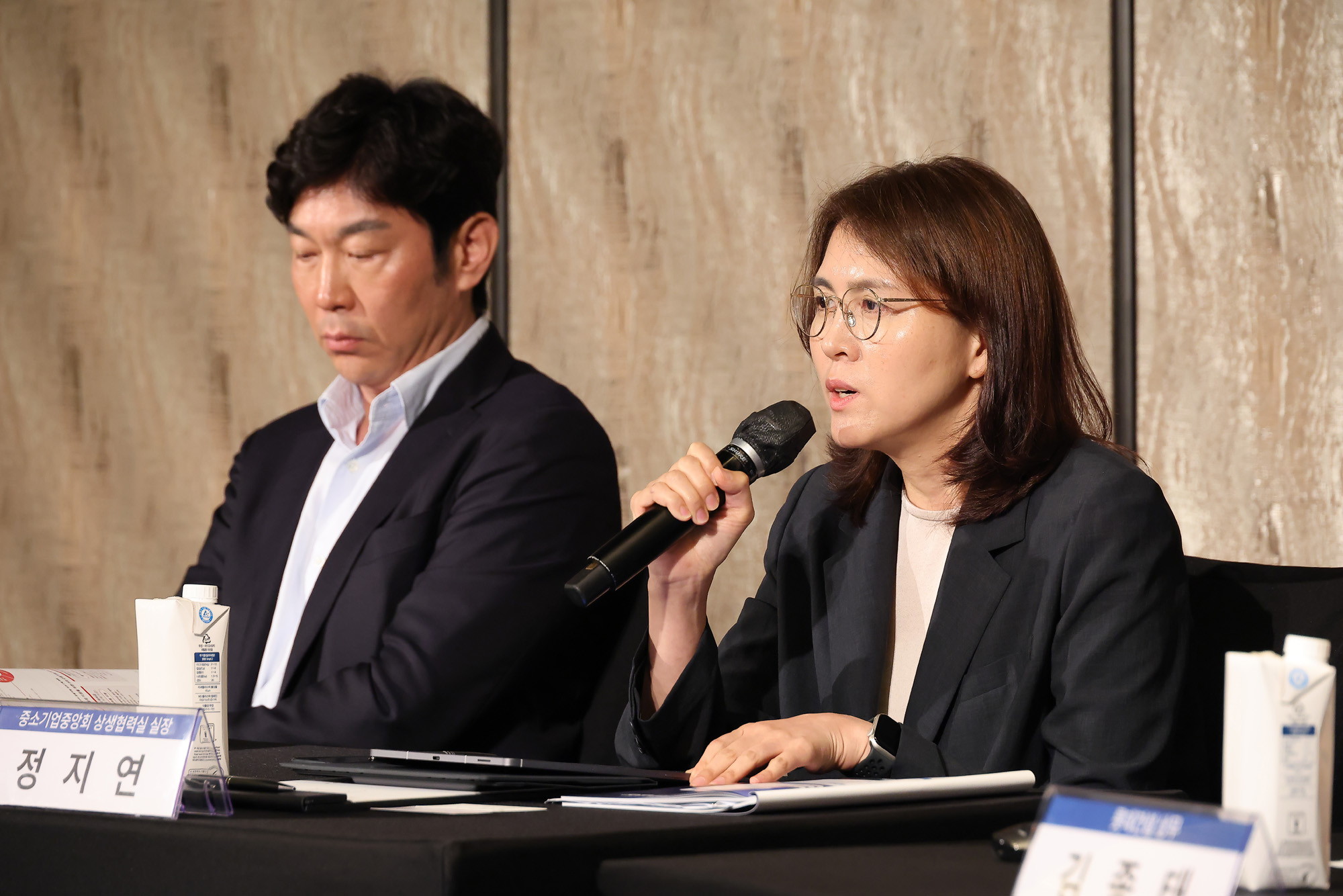 동반성장컨퍼런스;포럼;동반성장위원회;일요신문;포시즌호텔;디지털전환;토론