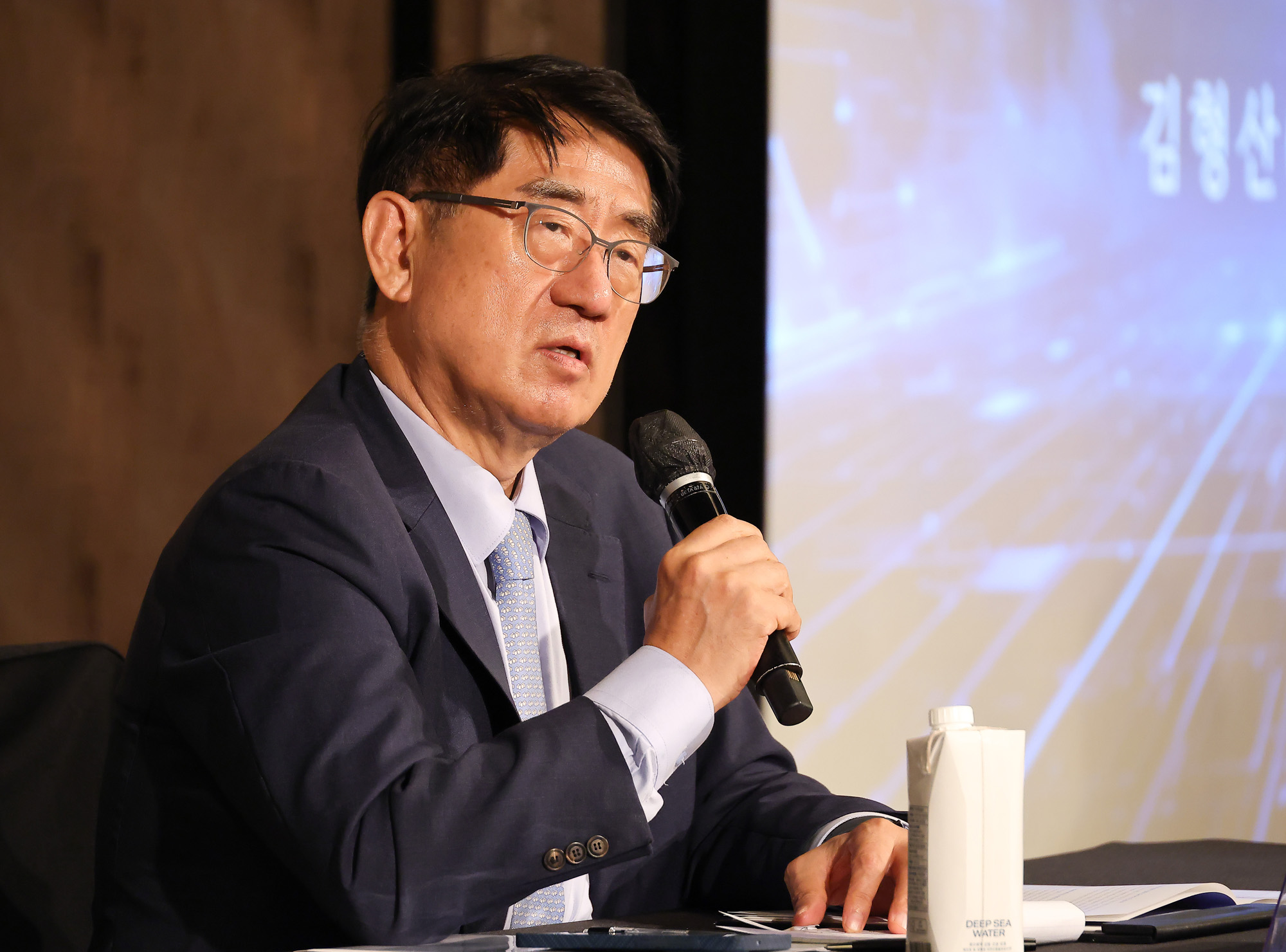 동반성장컨퍼런스;포럼;동반성장위원회;일요신문;포시즌호텔;디지털전환;토론