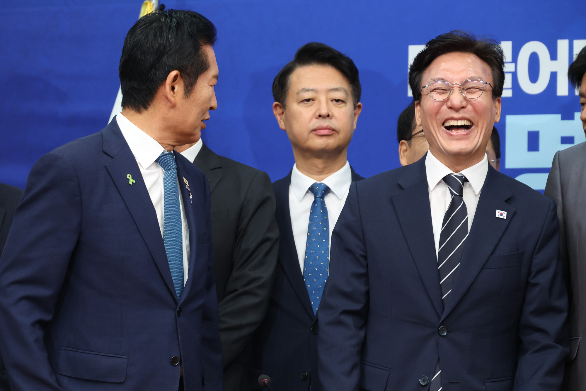 정치;국회;더불어민주당 공명선거실천서약식;정청래;김민석