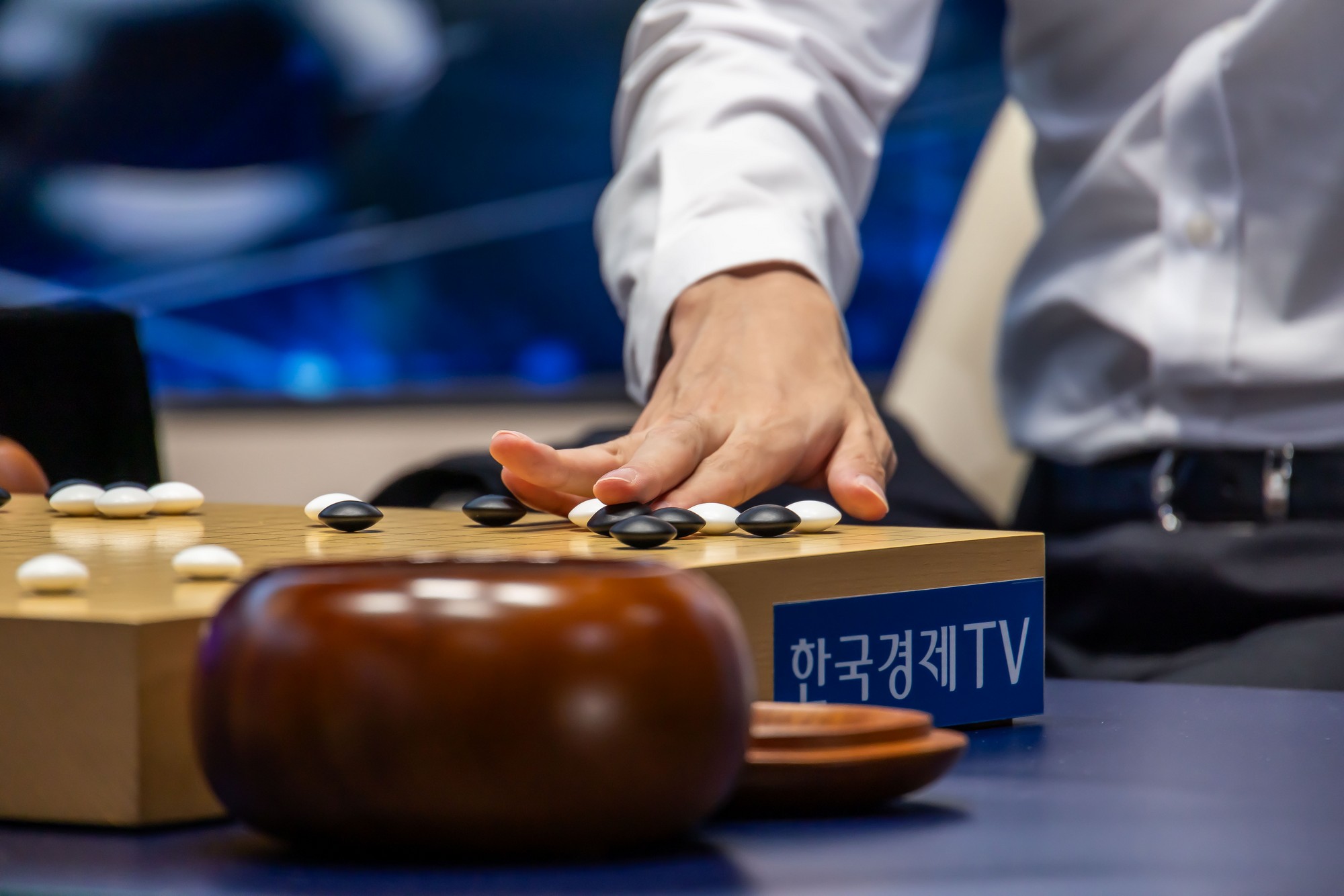 바둑;AI;AI바둑;바둑AI프로그램카타고;KataGo;카타고대국;신진서카타고대국;한국경제TV