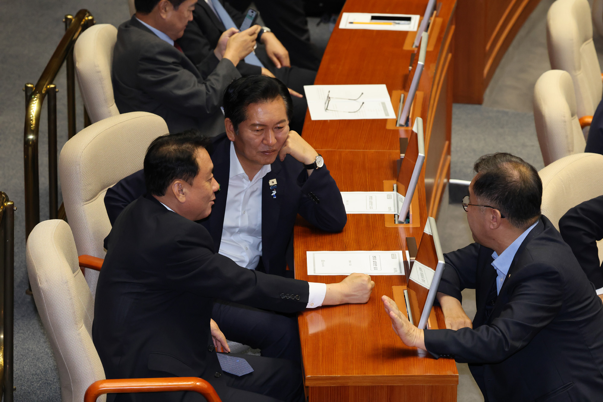 정치;국회;본회의;정청래;이광재