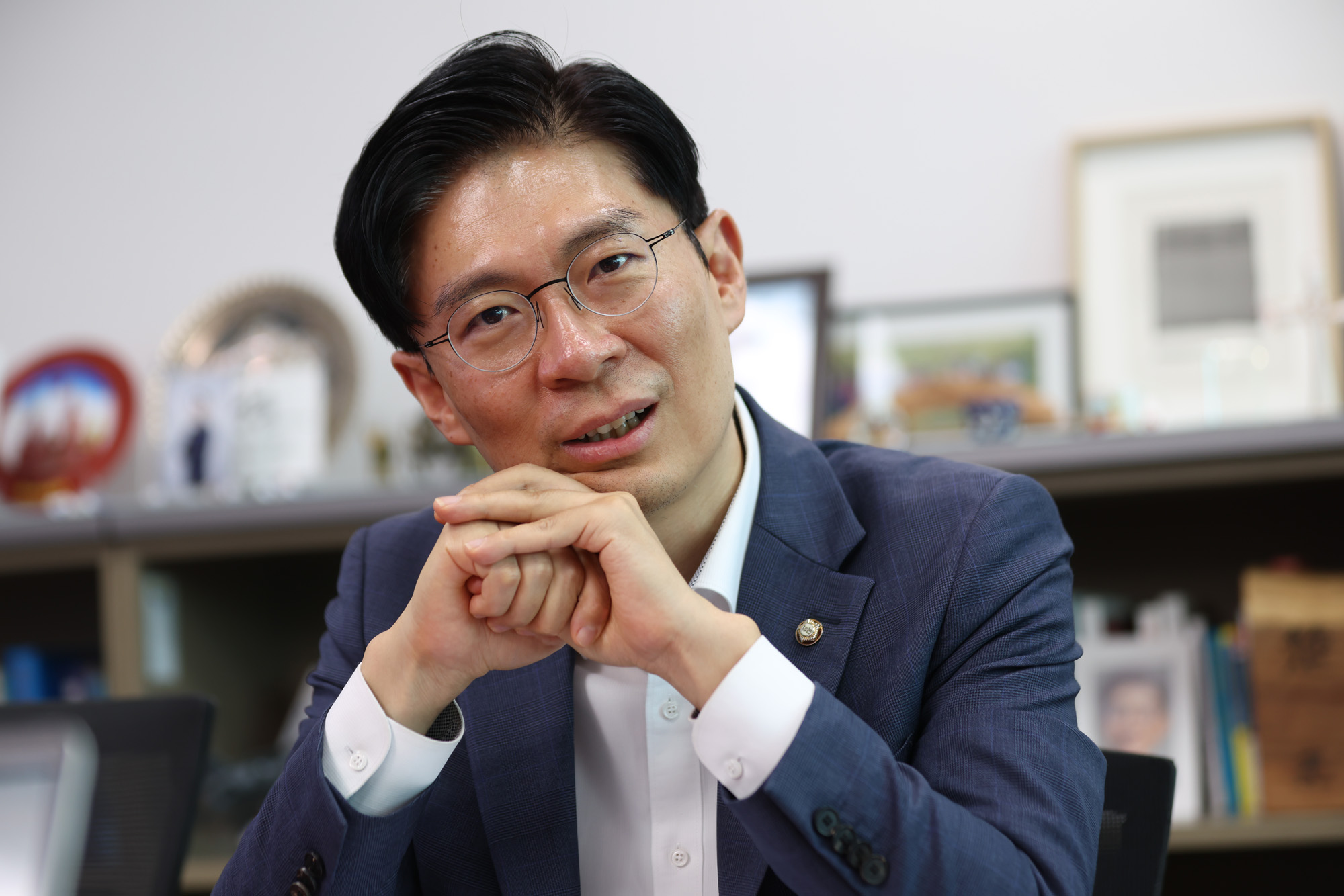 정치;국회;인터뷰;조정훈