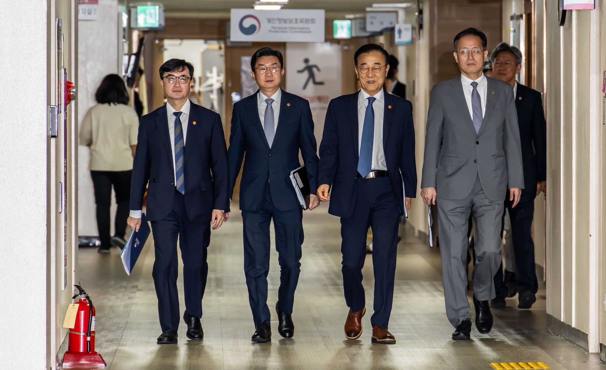 경제;부동산;정부;이재명정부;김윤덕국토교통부장관;김윤덕장관;이억원금융위원장;임기근국무조정실장;전월세및매매시장안정을위한주택신속공급방안;부동산시장안정을위한금융종합대책;정부합동브리핑
