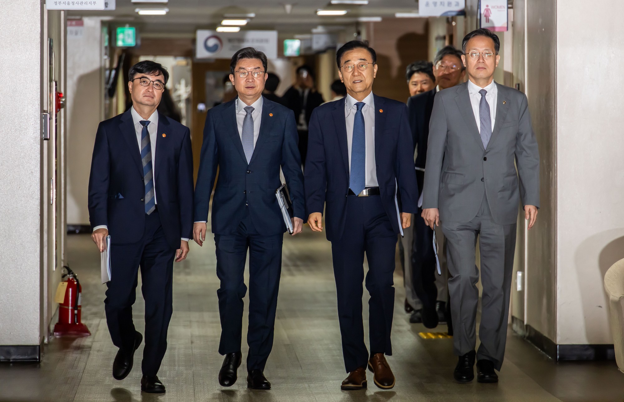 경제;부동산;정부;이재명정부;김윤덕국토교통부장관;김윤덕장관;이억원금융위원장;임기근국무조정실장;전월세및매매시장안정을위한주택신속공급방안;부동산시장안정을위한금융종합대책;정부합동브리핑