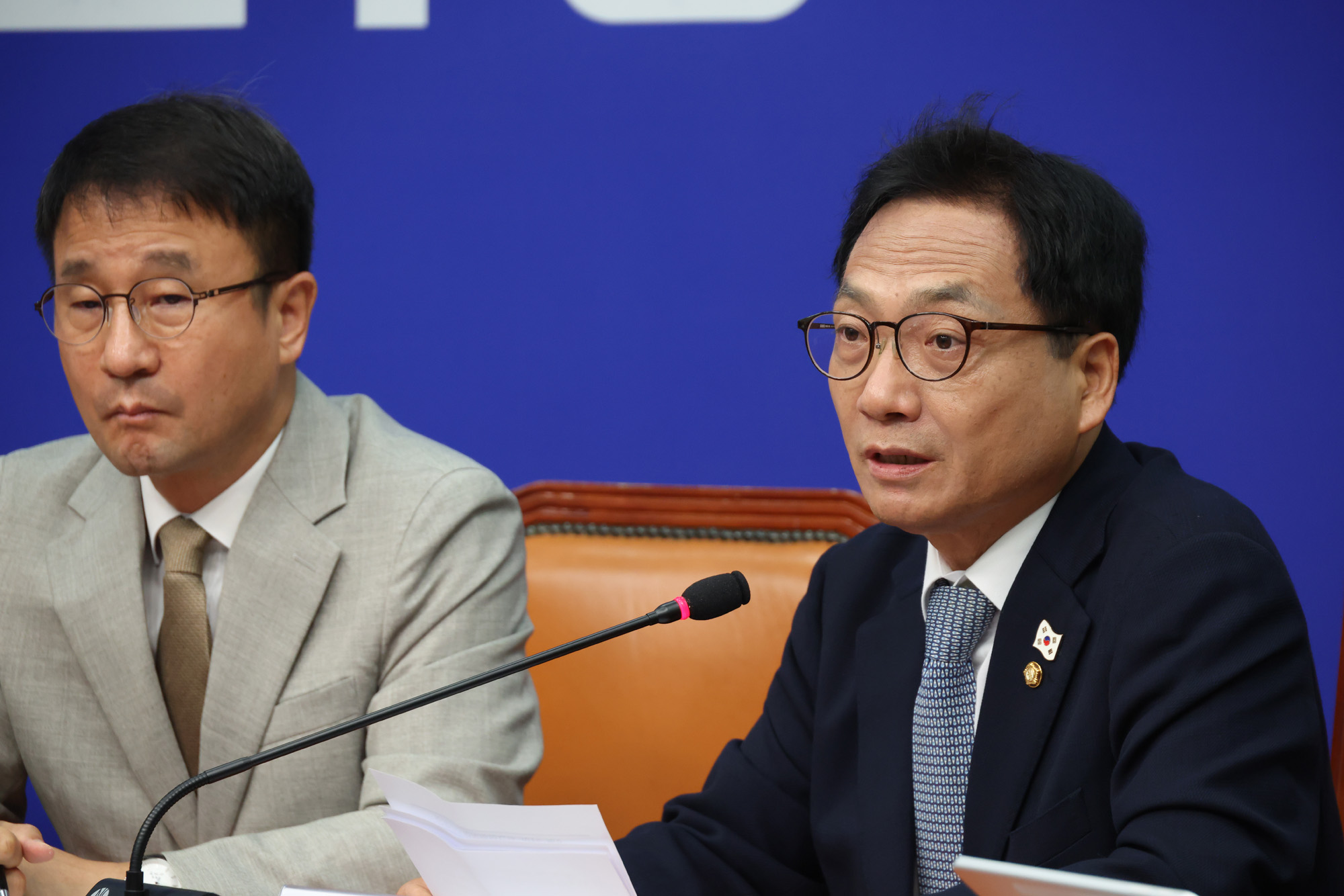 정치;국회;더불어민주당 최고위원회의;박선원