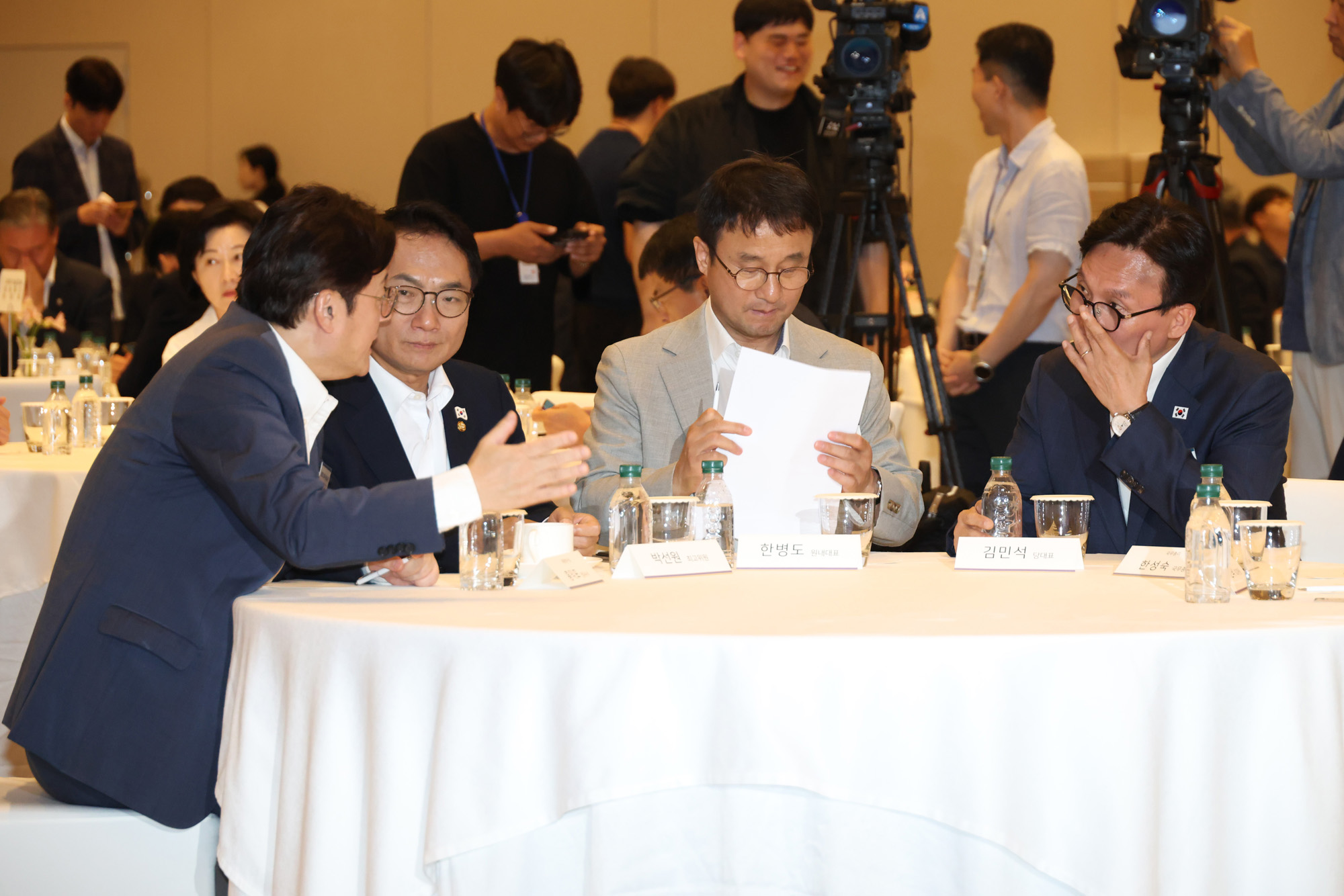 정치;더불어민주당 2026년 정기국회 대비 국회의원 워;김민석