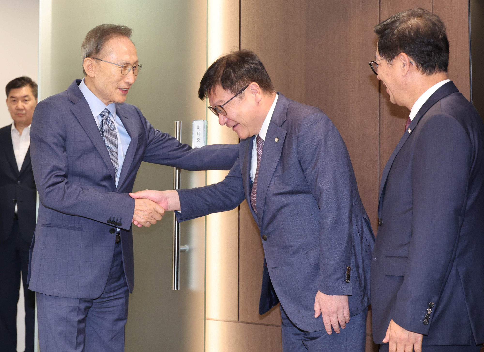 정치;국회;이명박;정점식