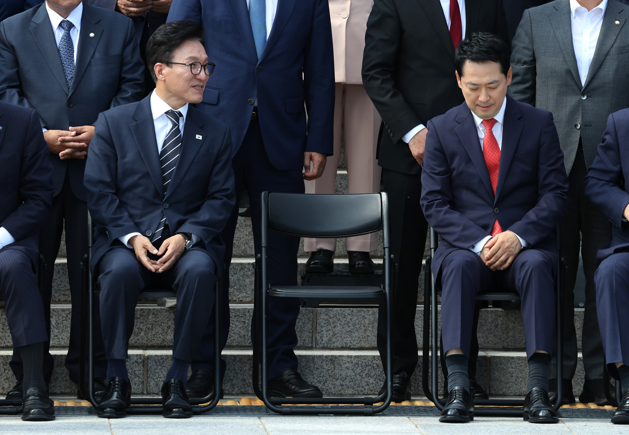 정치;국회;국회의원단체사진;22대후반기국회의원단체사진촬영;김민석;장동혁;조정식 국회의장