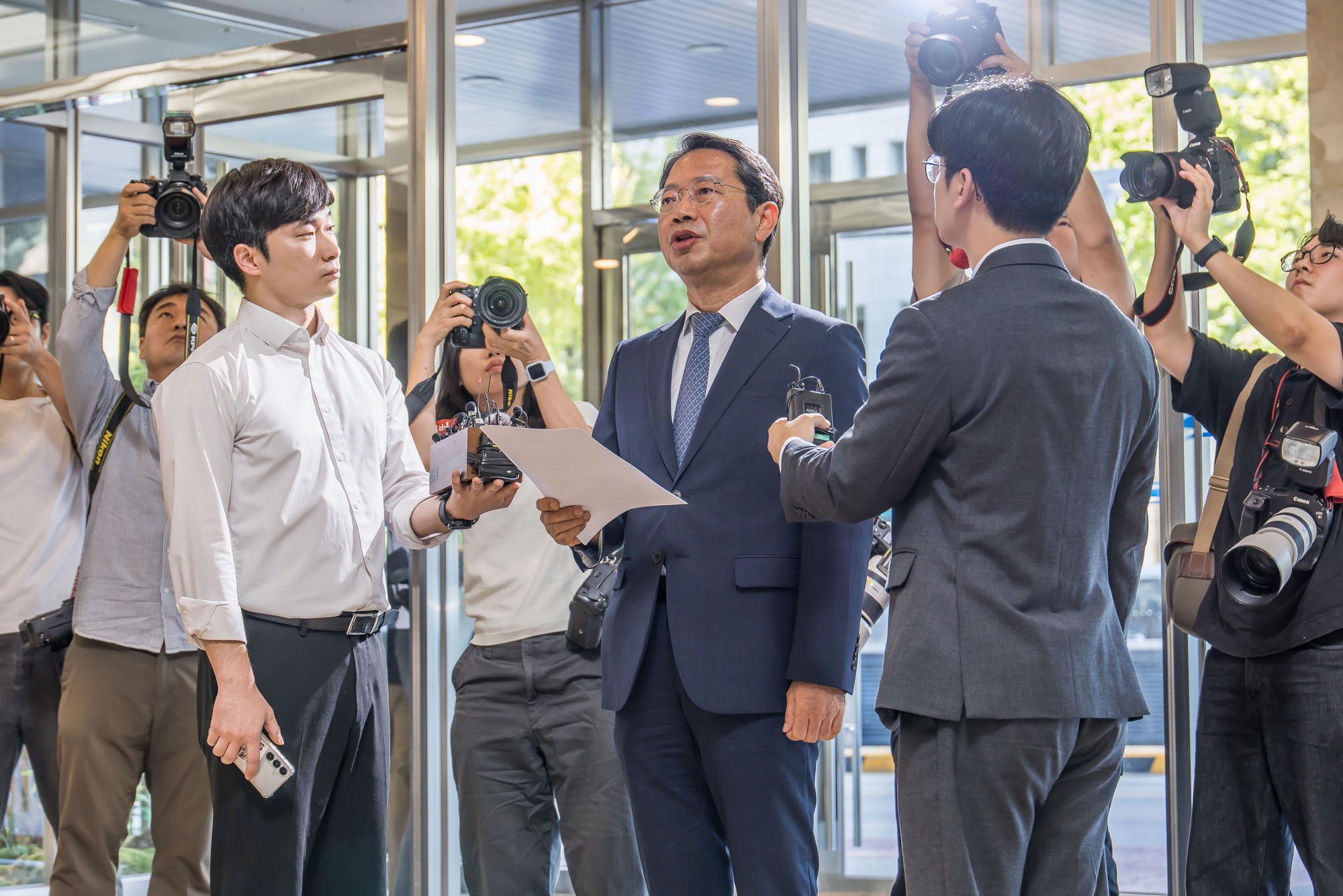 정치;정부;이재명정부;인물;김승원;법무부장관후보자;김승원법무부장관후보자;김승원도어스테핑;김승원의혹입장문발표
