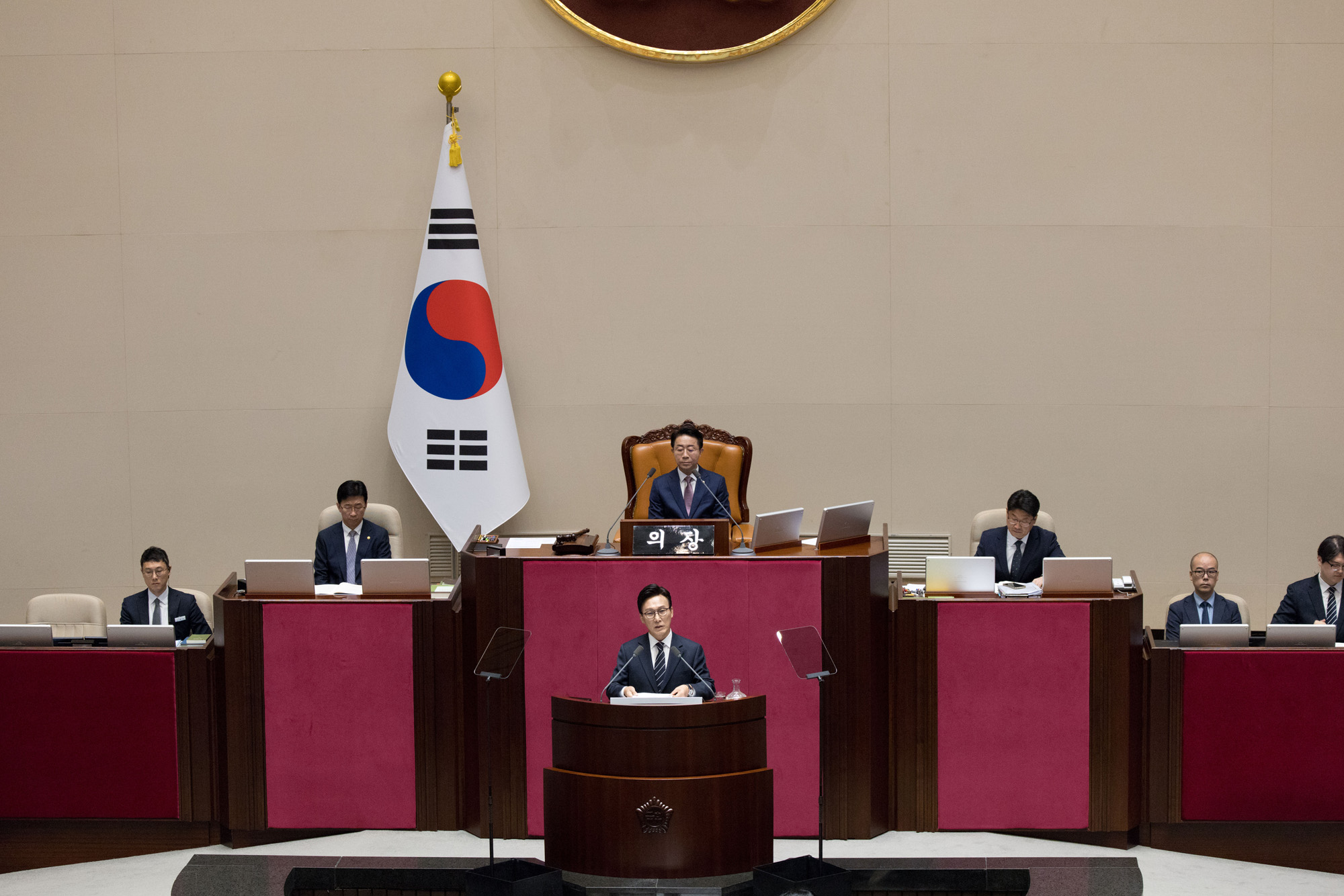 정치;국회;본회의;교섭단체대표연설