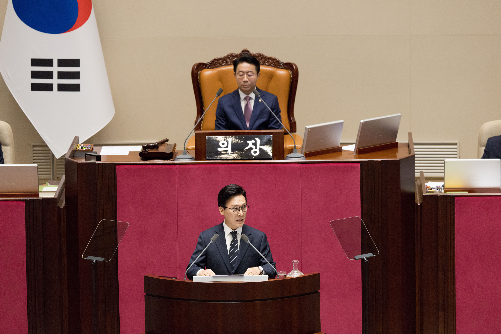 정치;국회;본회의;교섭단체대표연설