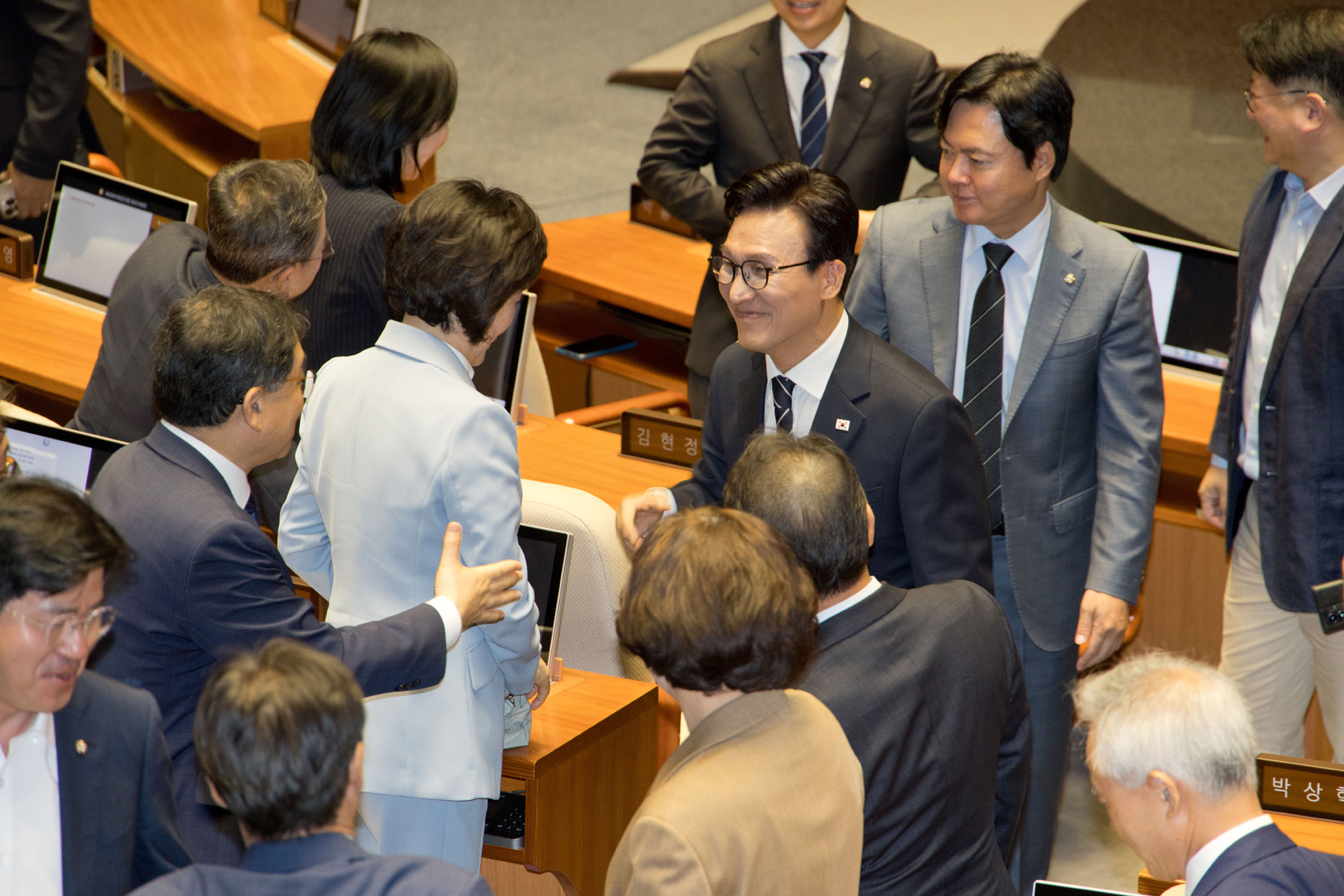 정치;국회;본회의;교섭단체대표연설