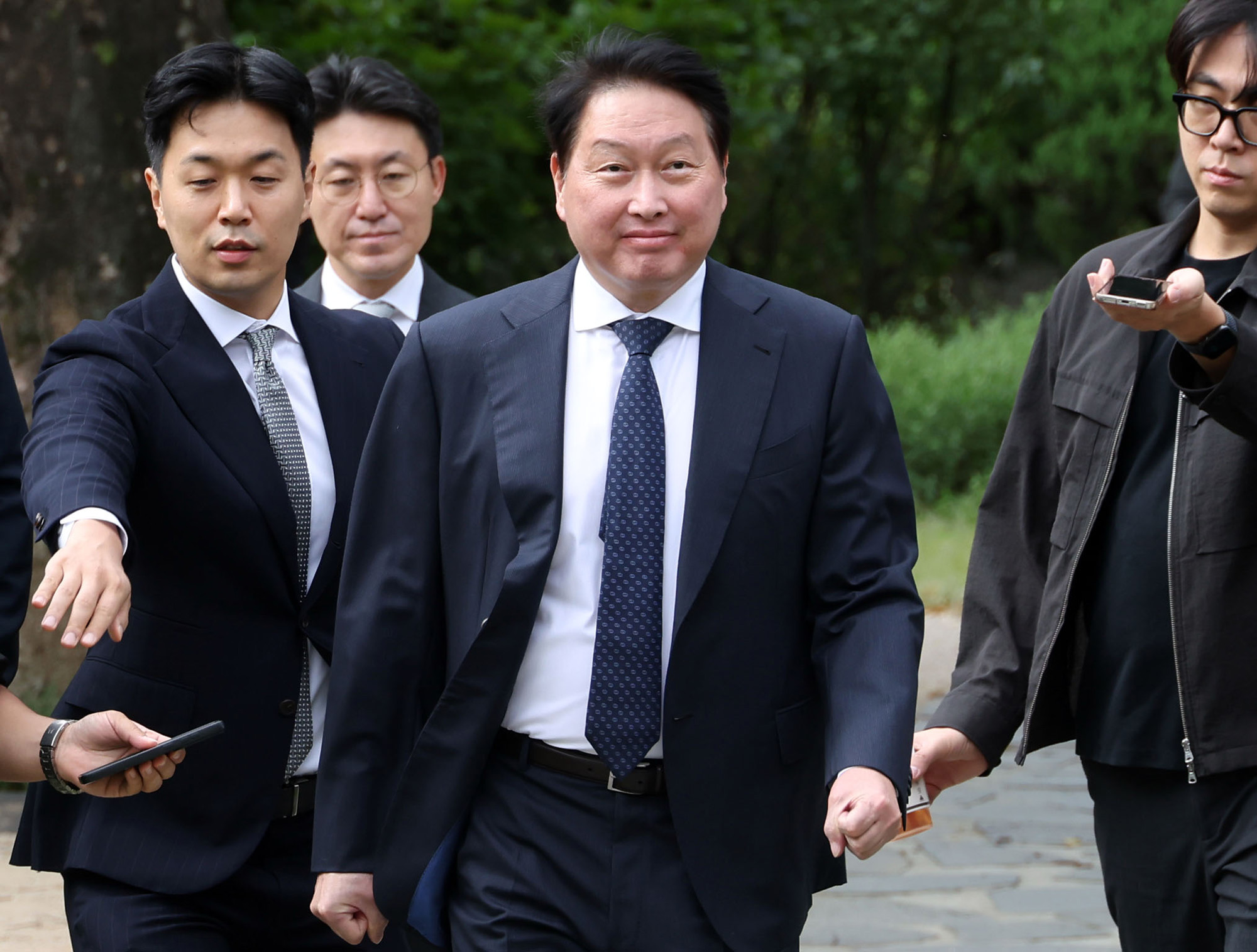 정치;경제;경제대도약위원회출범식;조정식 국회의장;최태원
