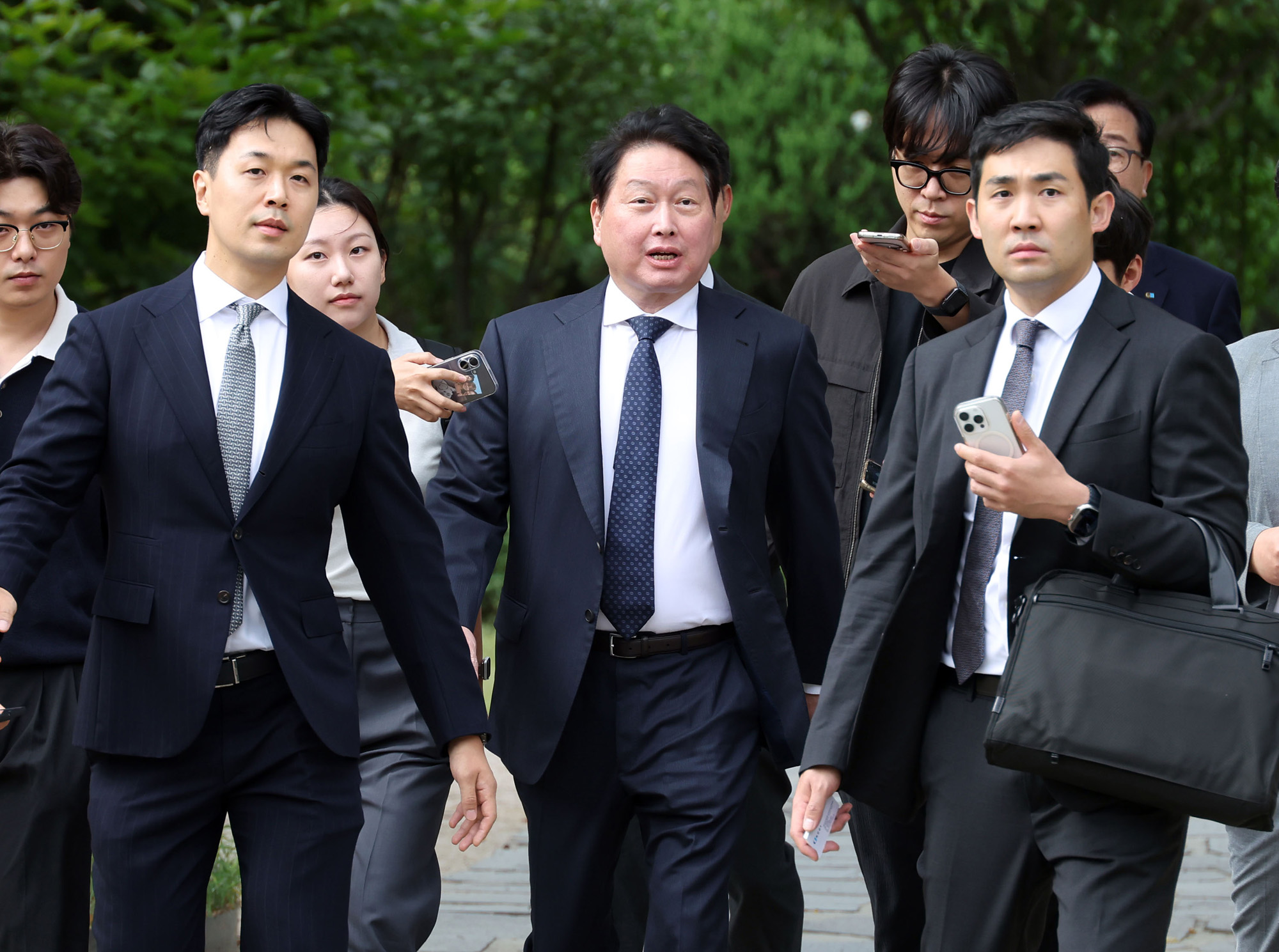 정치;경제;경제대도약위원회출범식;조정식 국회의장;최태원