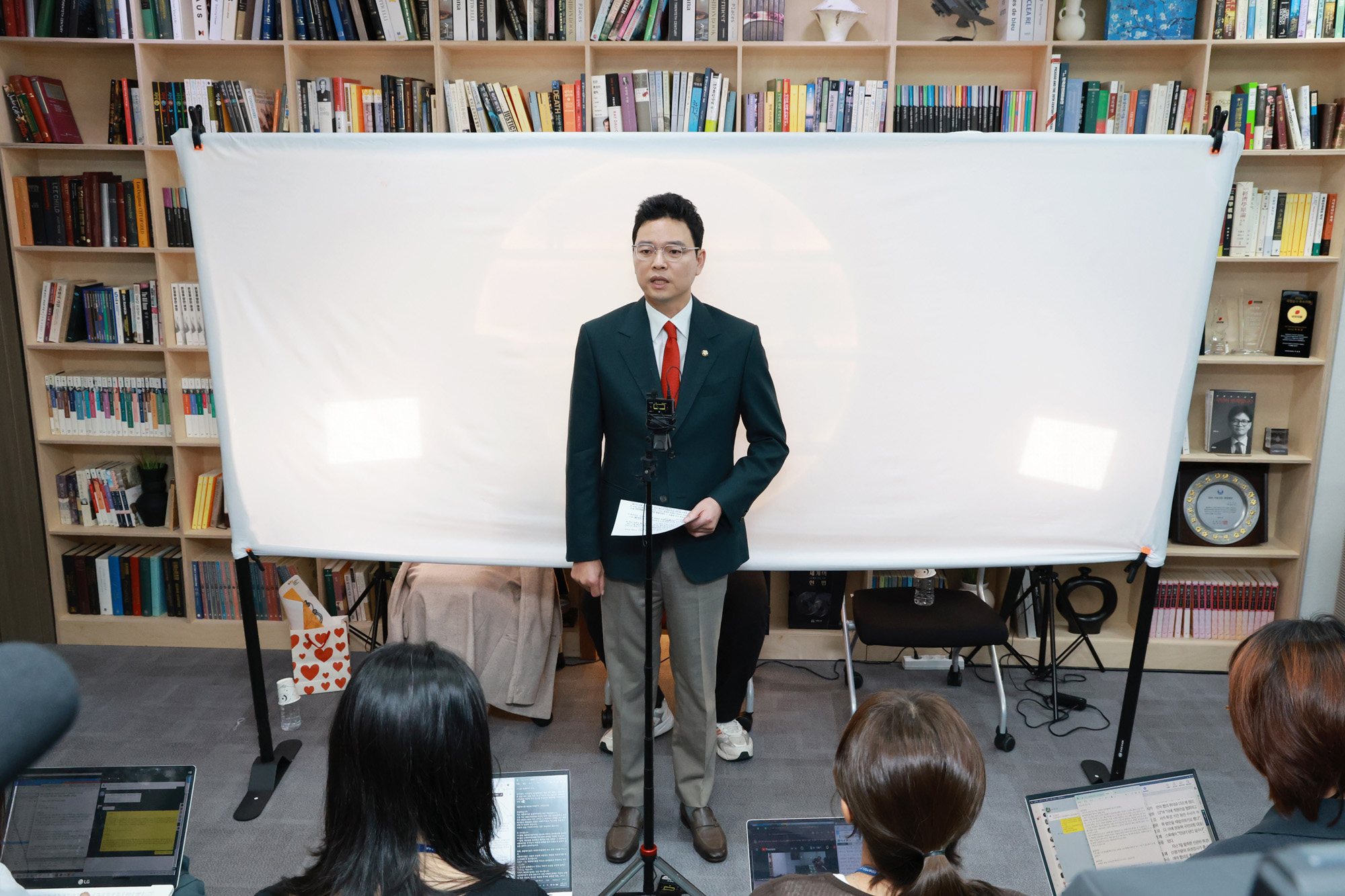 정치;국회;김승원식약청탁;한동훈;제넨셀주가피해자;세종페디칼;박정훈