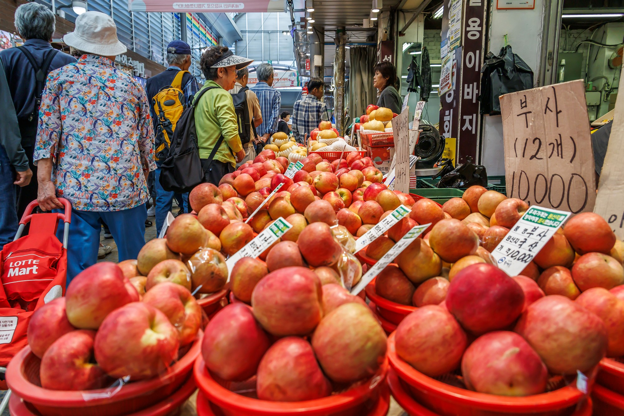 사회;세태;명절;추석;추석장보기;전통시장스케치;전통시장장보기;청량리전통시장