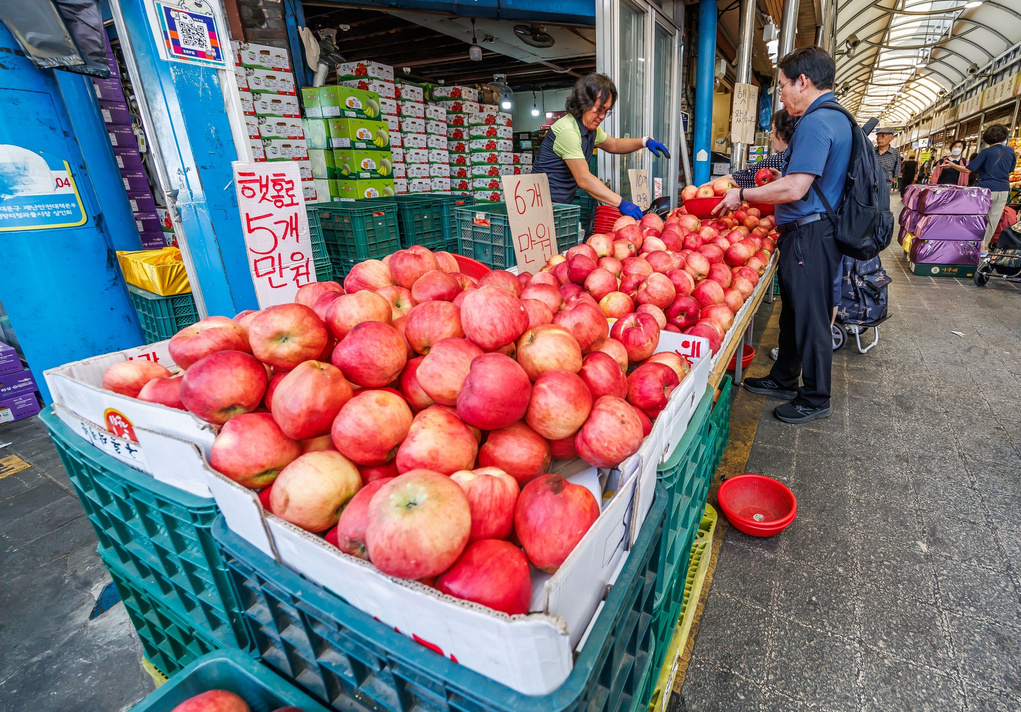 사회;세태;명절;추석;추석장보기;전통시장스케치;전통시장장보기;청량리전통시장