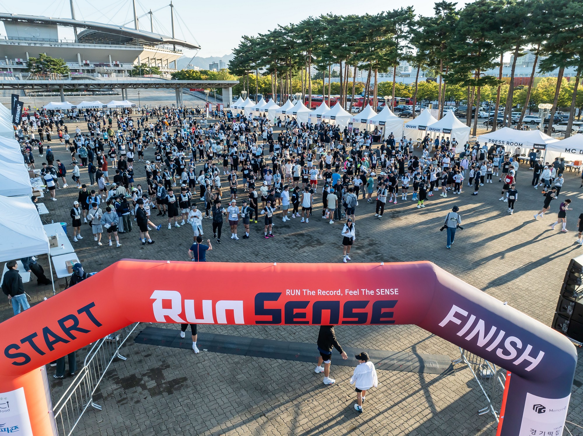 비즈한국;런센스;비즈한국런센스2026;런센스마라톤대회;캐주얼러닝페스티벌