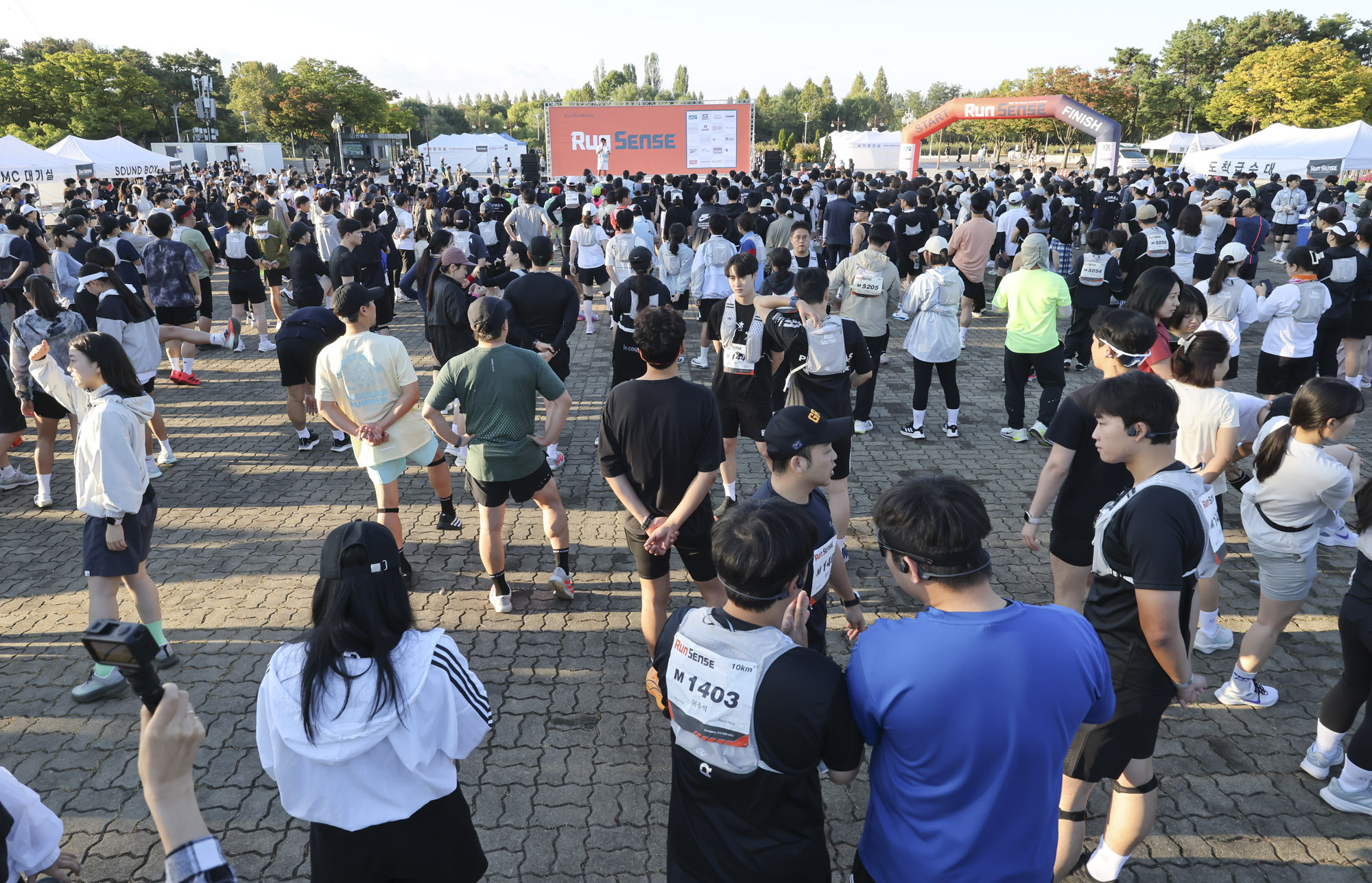 런센스;마라톤;버닝런;런센스2026;비즈한국