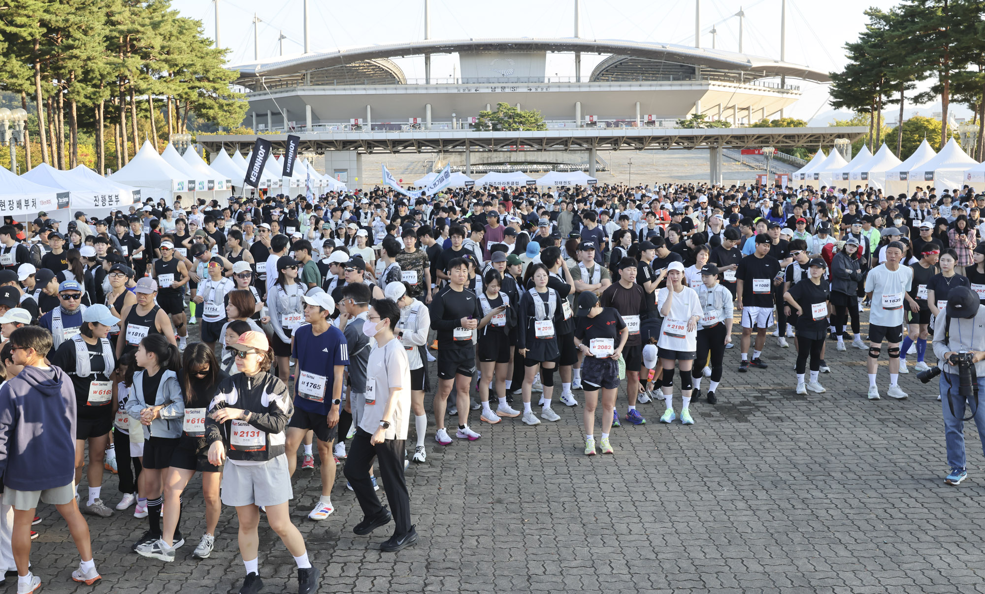 런센스;마라톤;버닝런;런센스2026;비즈한국