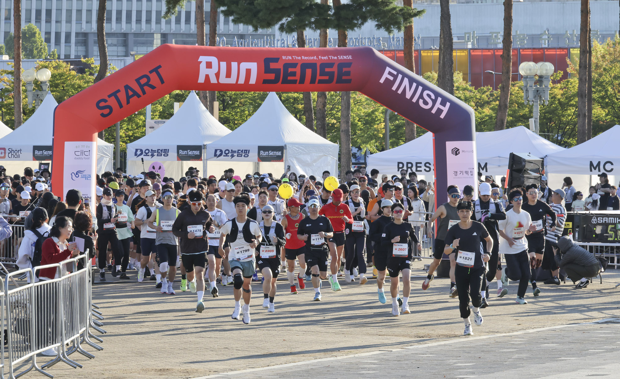 런센스;마라톤;버닝런;런센스2026;비즈한국
