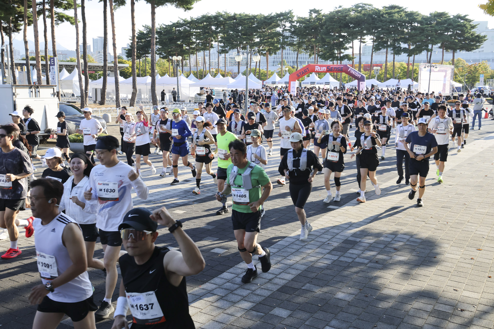 런센스;마라톤;버닝런;런센스2026;비즈한국
