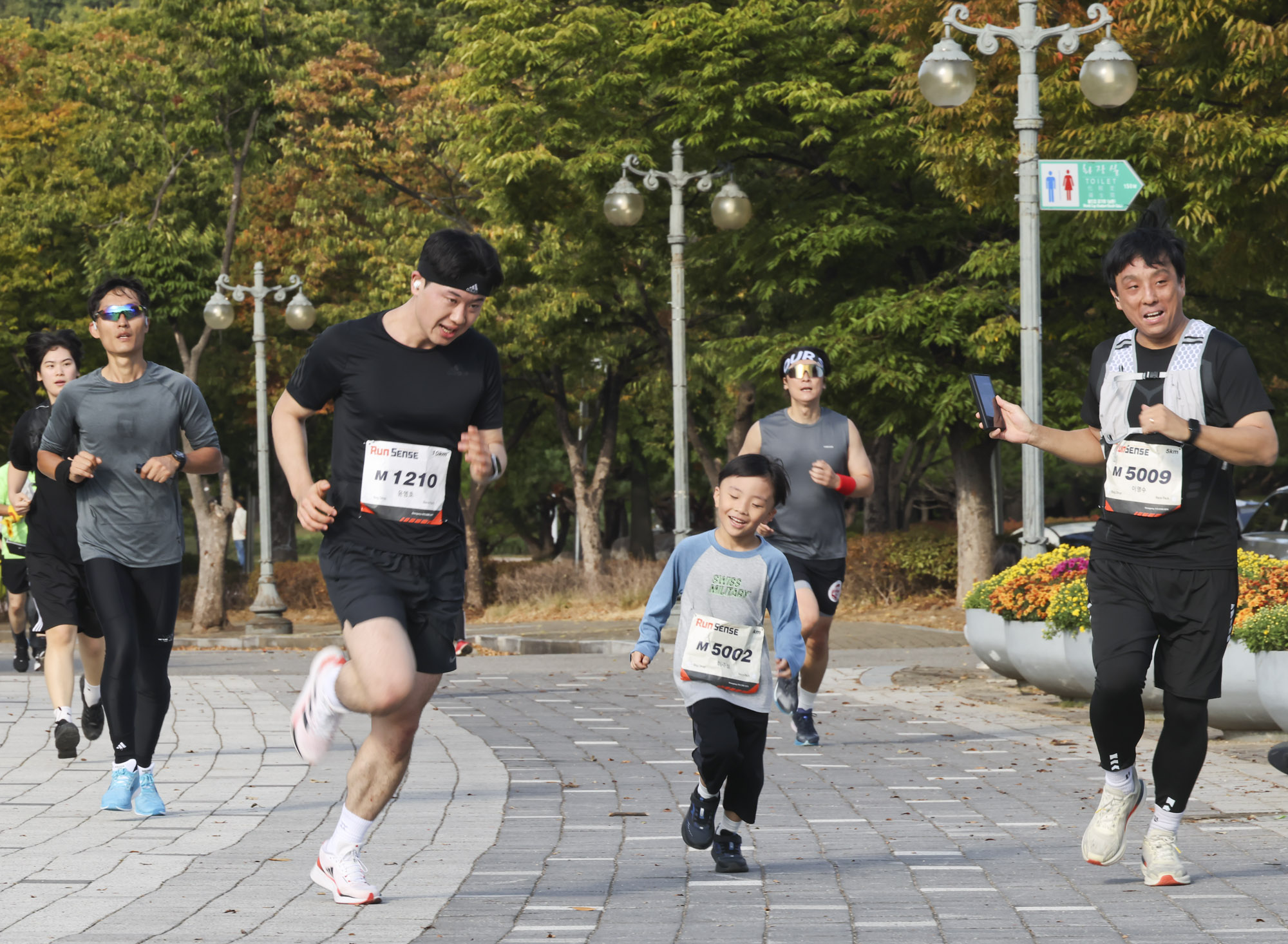 런센스;마라톤;버닝런;런센스2026;비즈한국