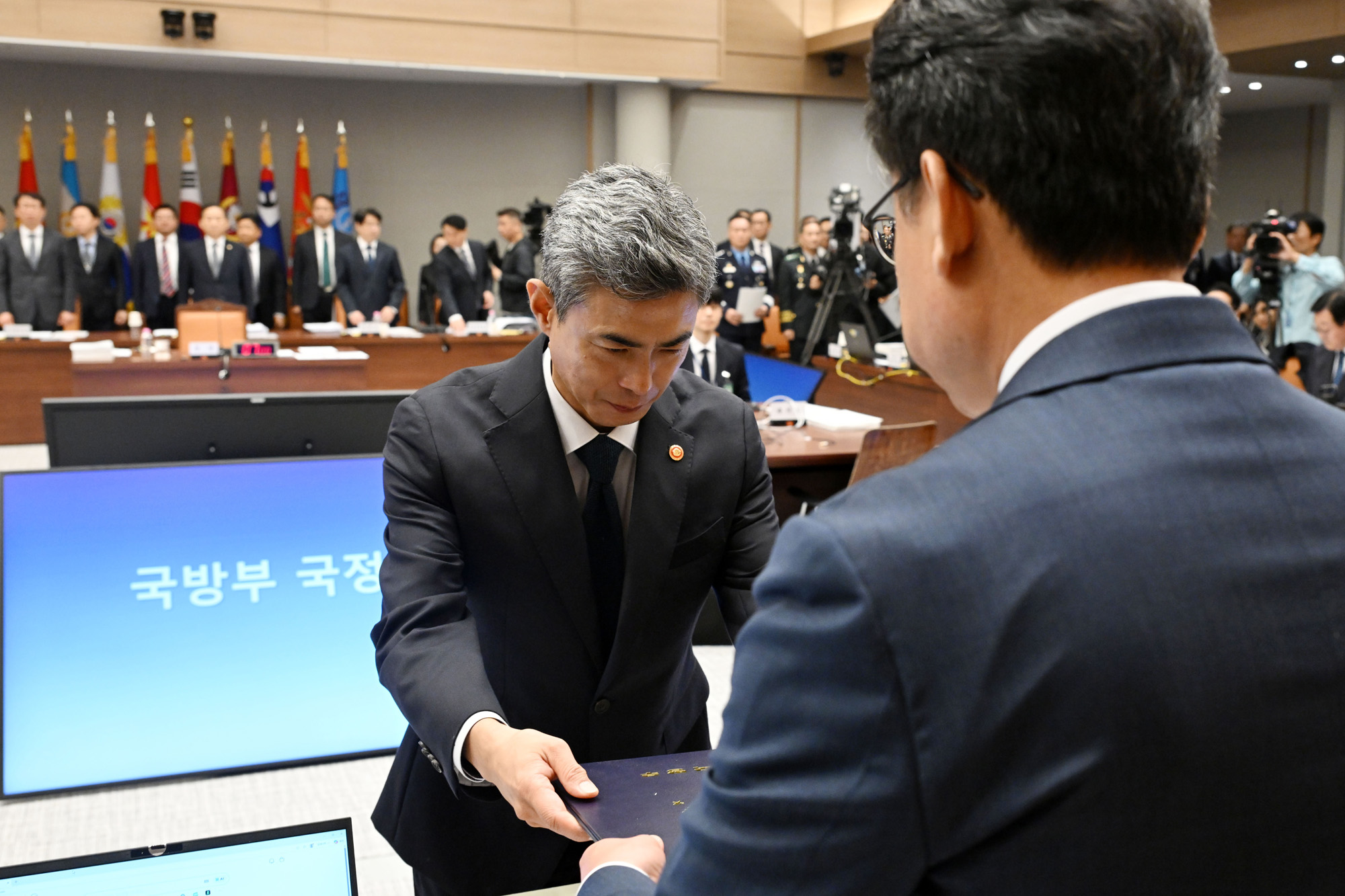 정치;국정감사;국방위원회의 국방부;국정감사;강신철 장관