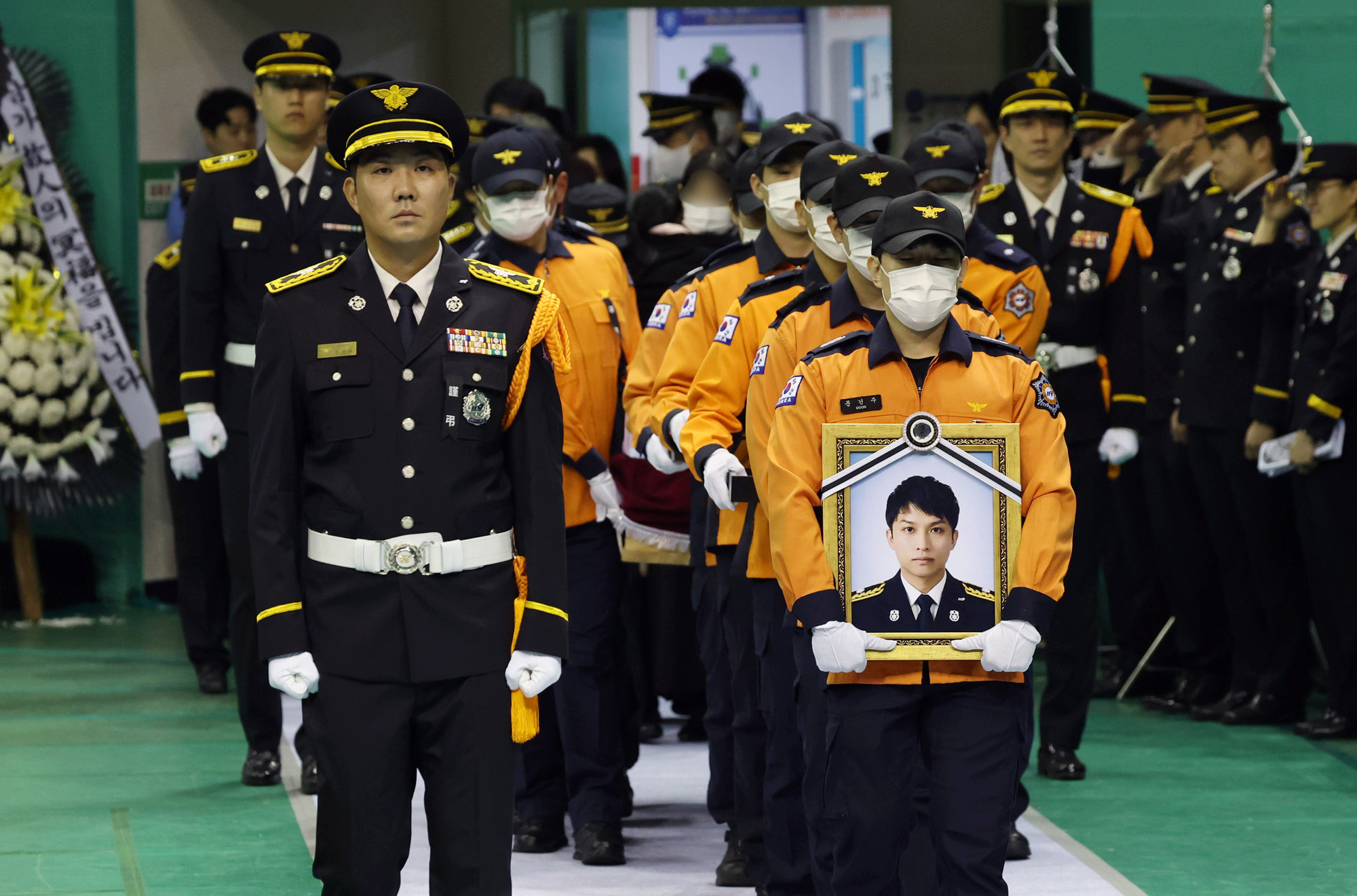 부천실내체육관;김진석;소방위;영결식;추미애;경기도지사