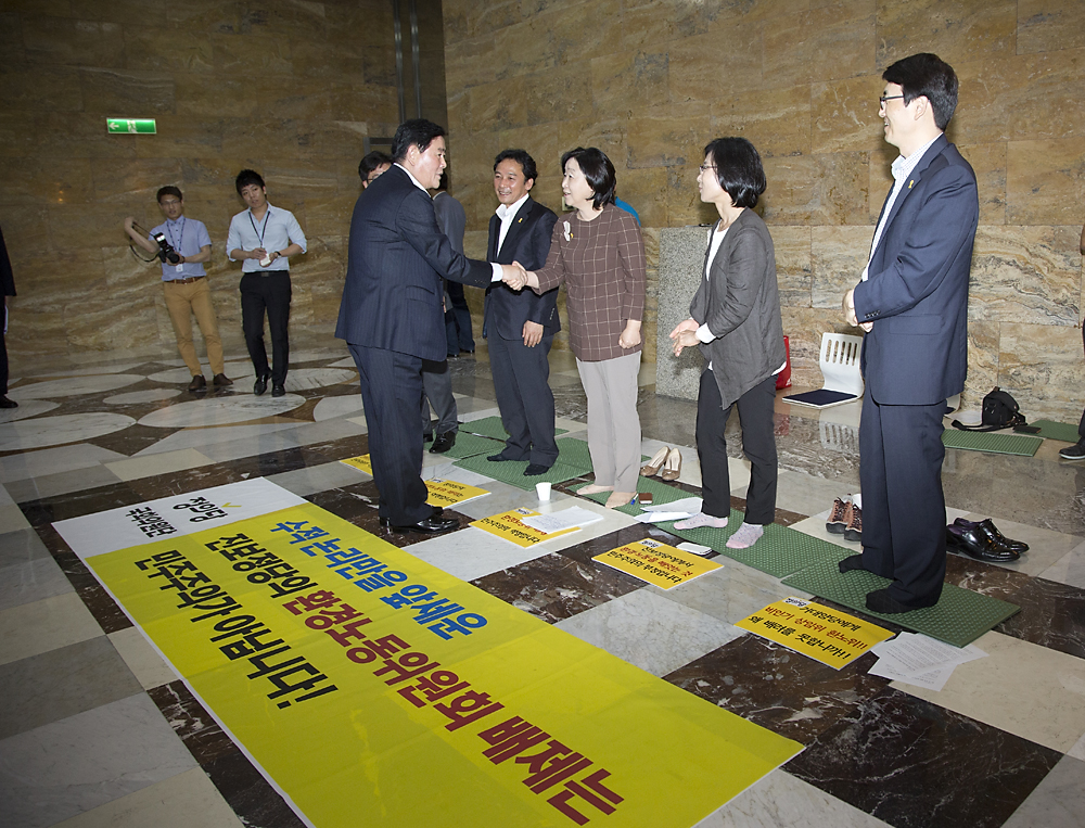 정치/정당/정의당/농성