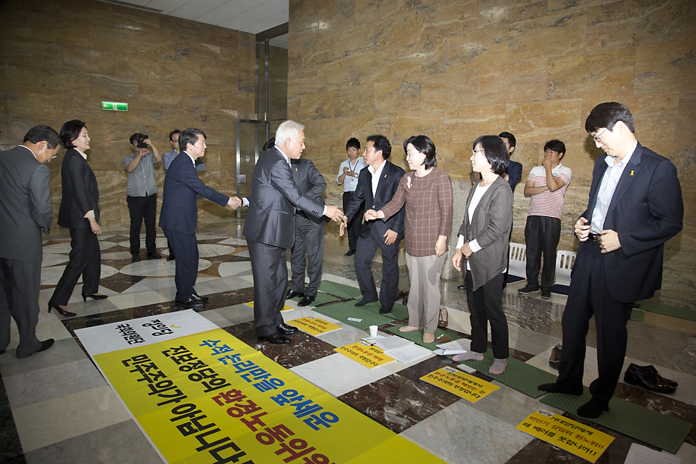 정치/정당/정의당/농성