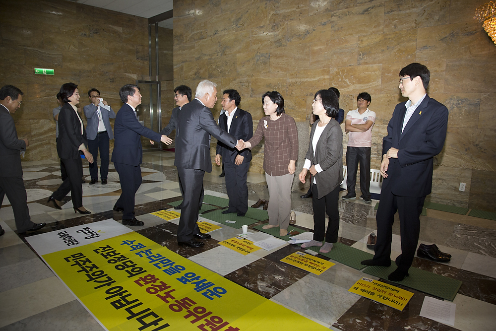 정치/정당/정의당/농성