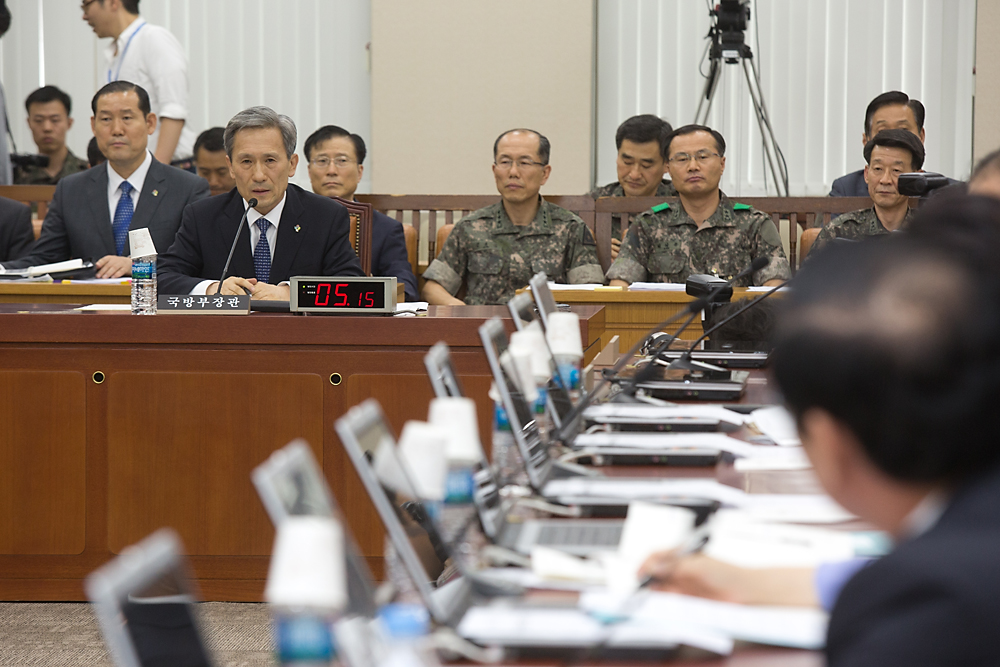 정치/정당/국회/상임위/국방위/22사단/무장탈영/